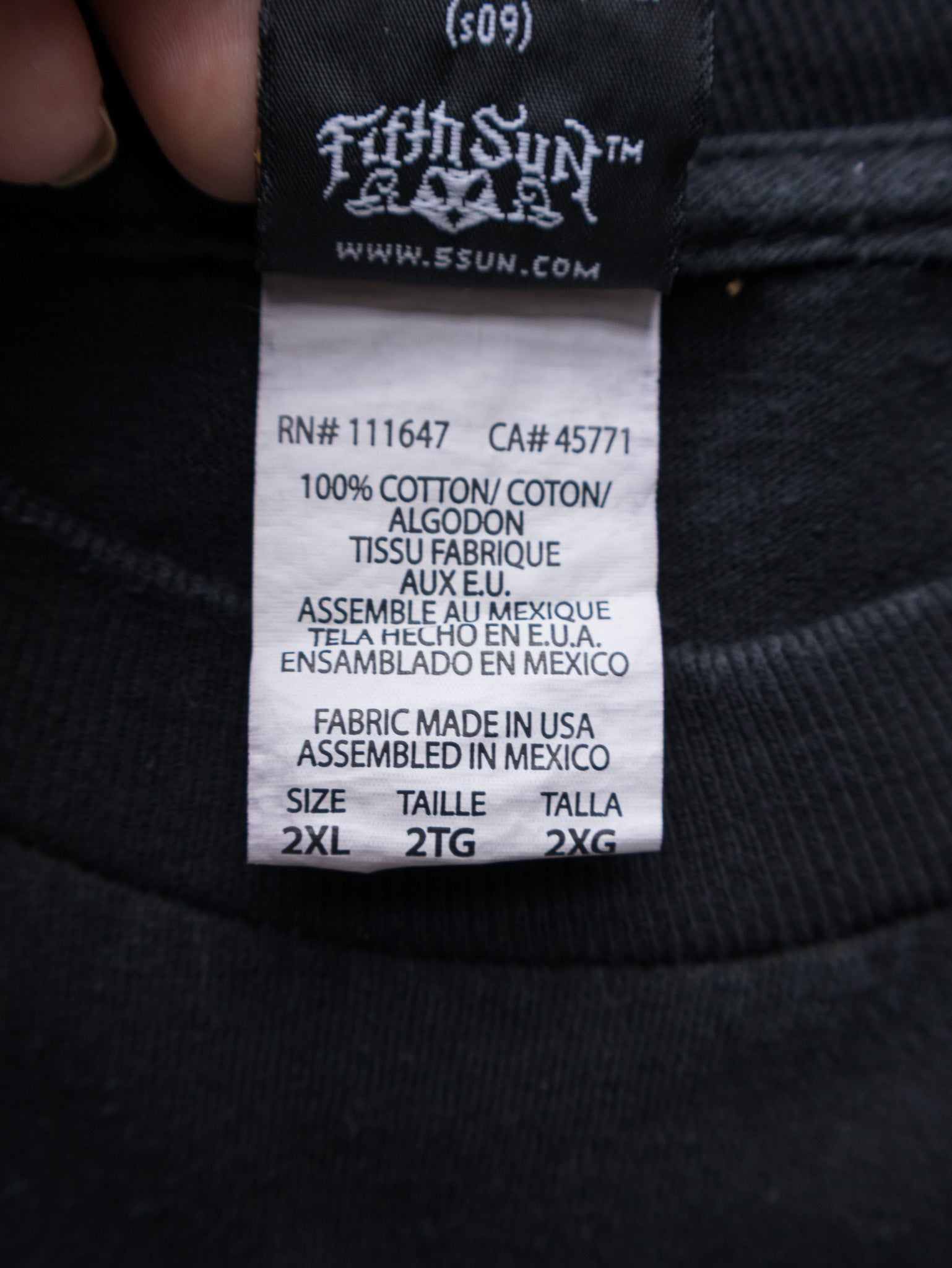 Vintage 2009 Black Looney Tunes Marvin the Martian Tee (2XL)