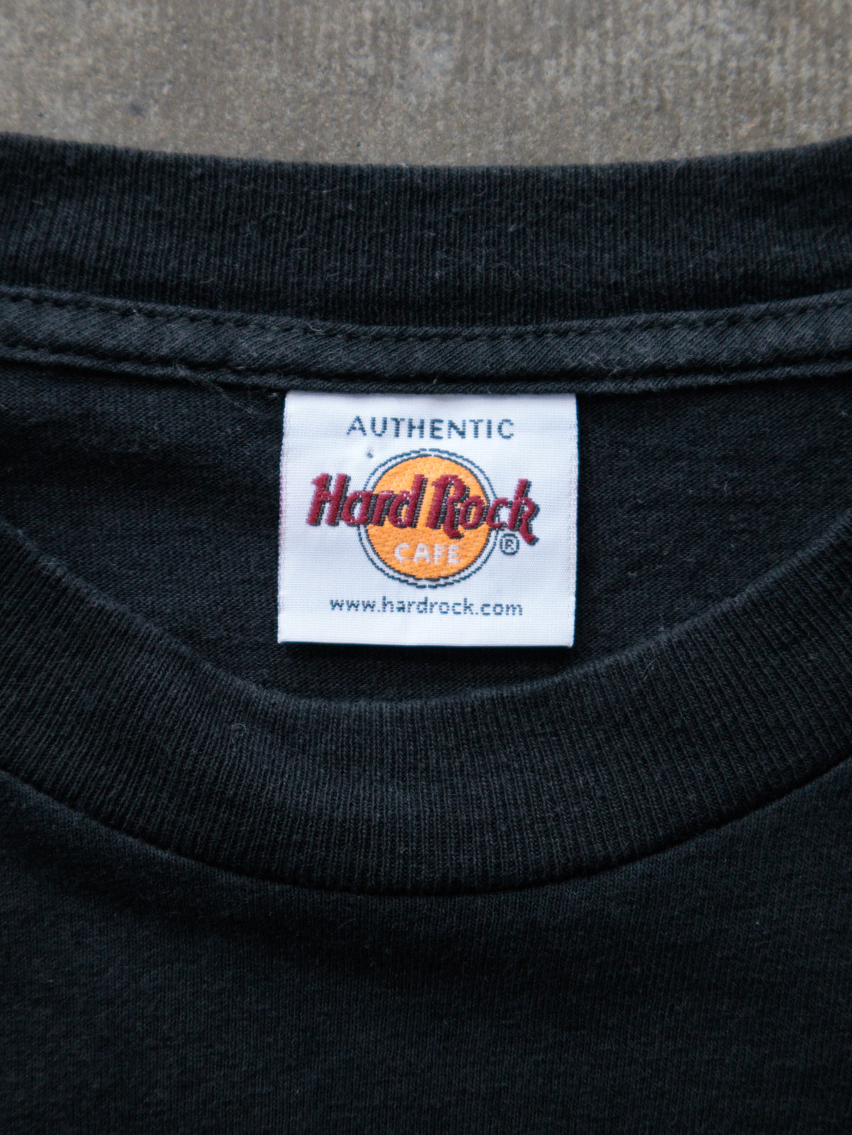 Vintage 00s Black Hard Rock Cafe Universal Citywalk Osaka Tee (-)