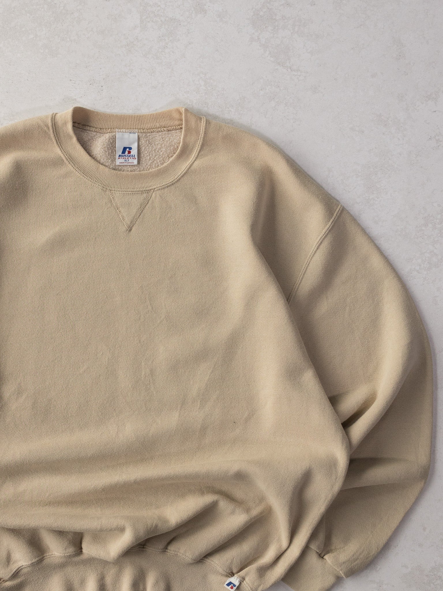 Vintage Russell Blank Buttercream Sweatshirt (2XL)