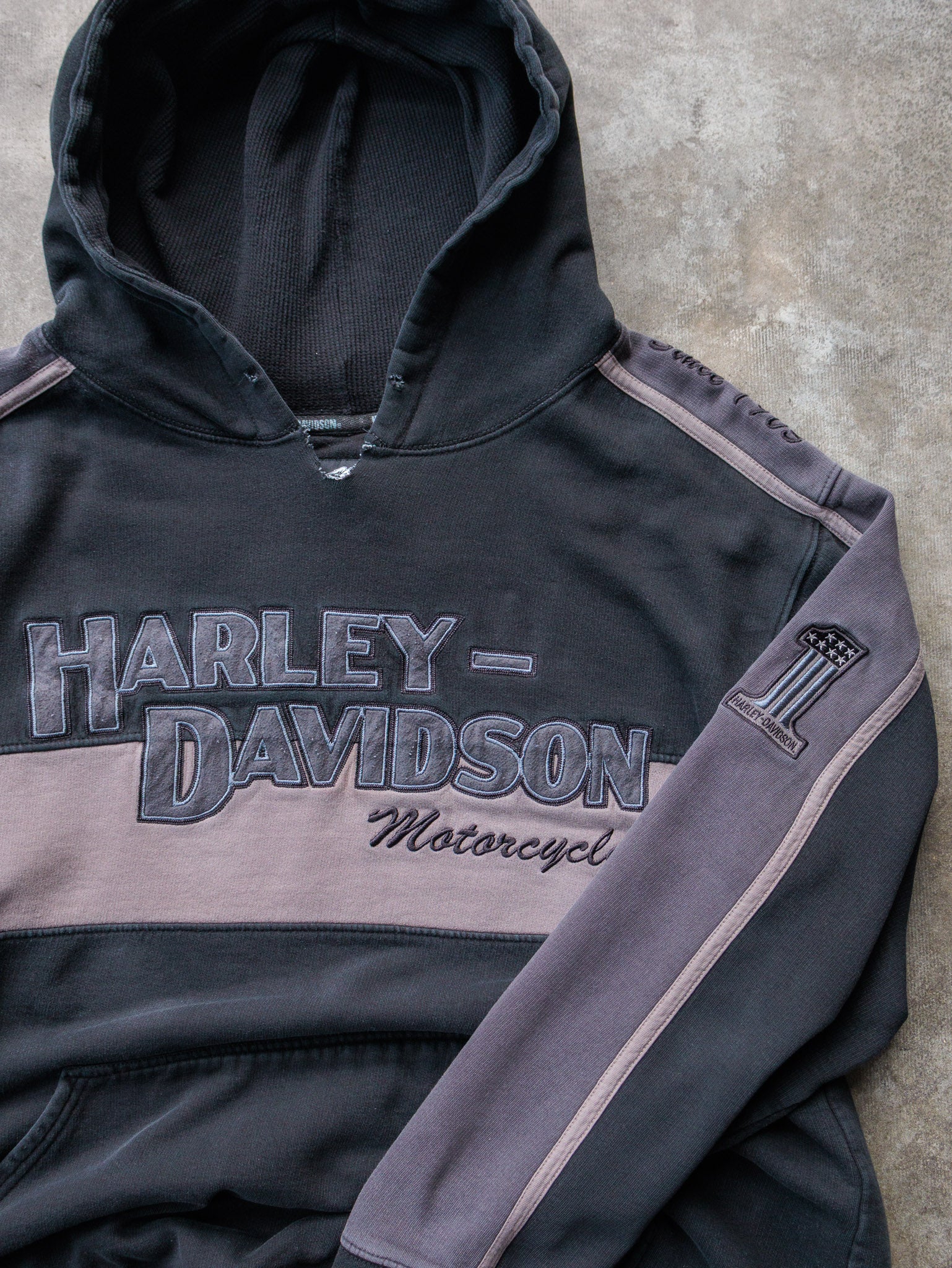 Vintage Black & Grey Harley-Davidson Motorcycles Hoodie (XL)