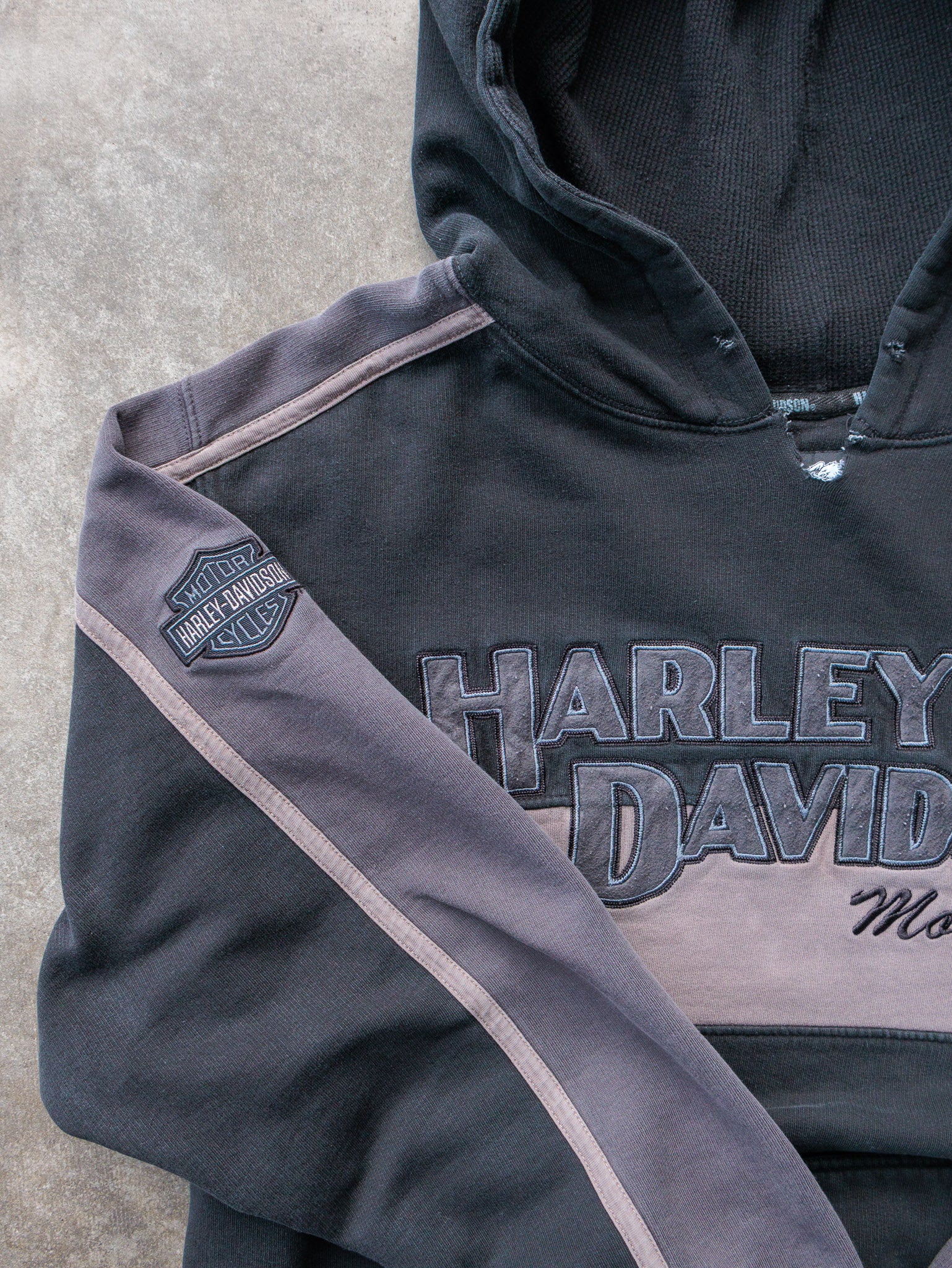 Vintage Black & Grey Harley-Davidson Motorcycles Hoodie (XL)