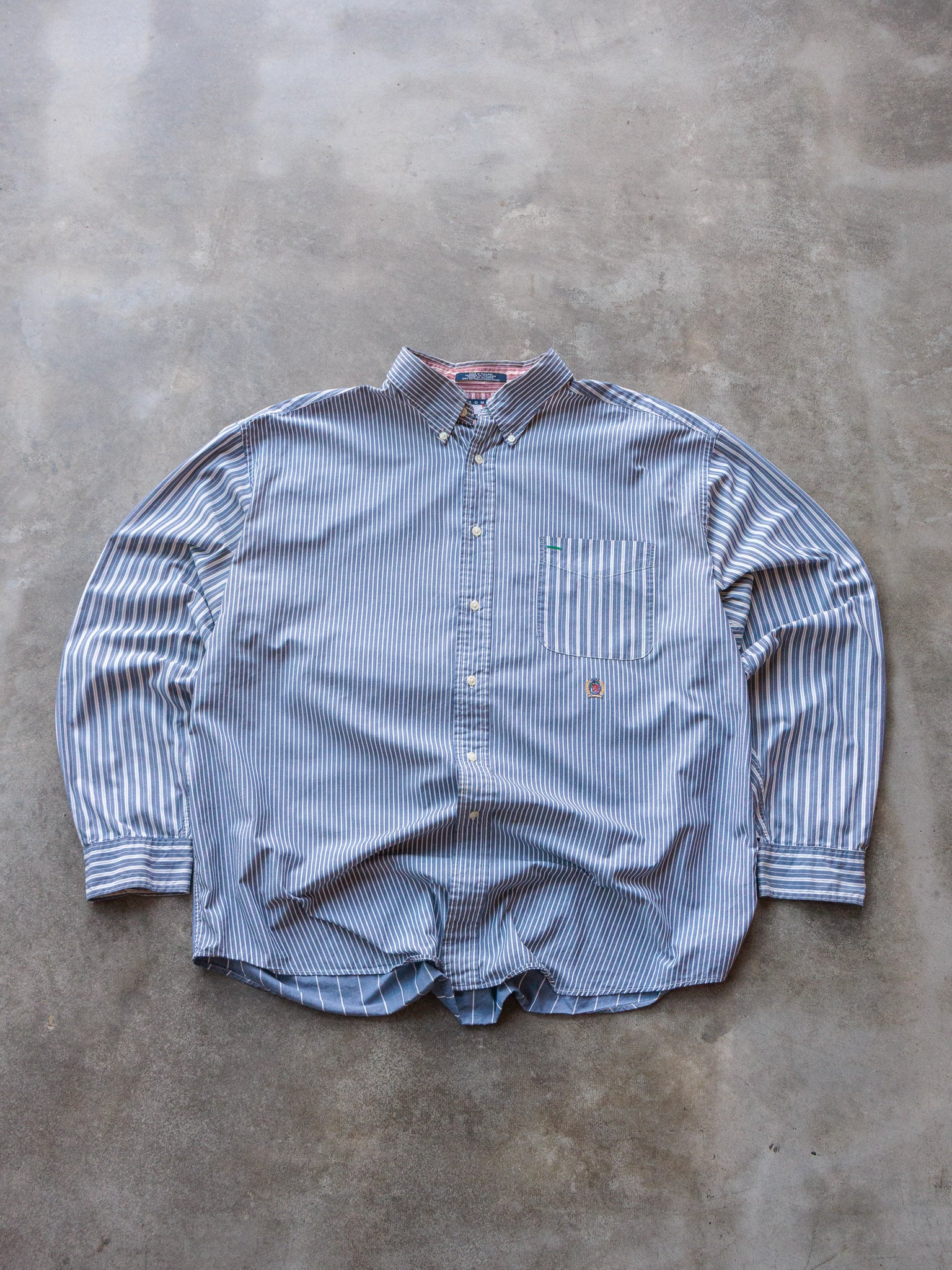 Vintage 90s Blue Tommy Hilfiger Striped Shirt (XL)