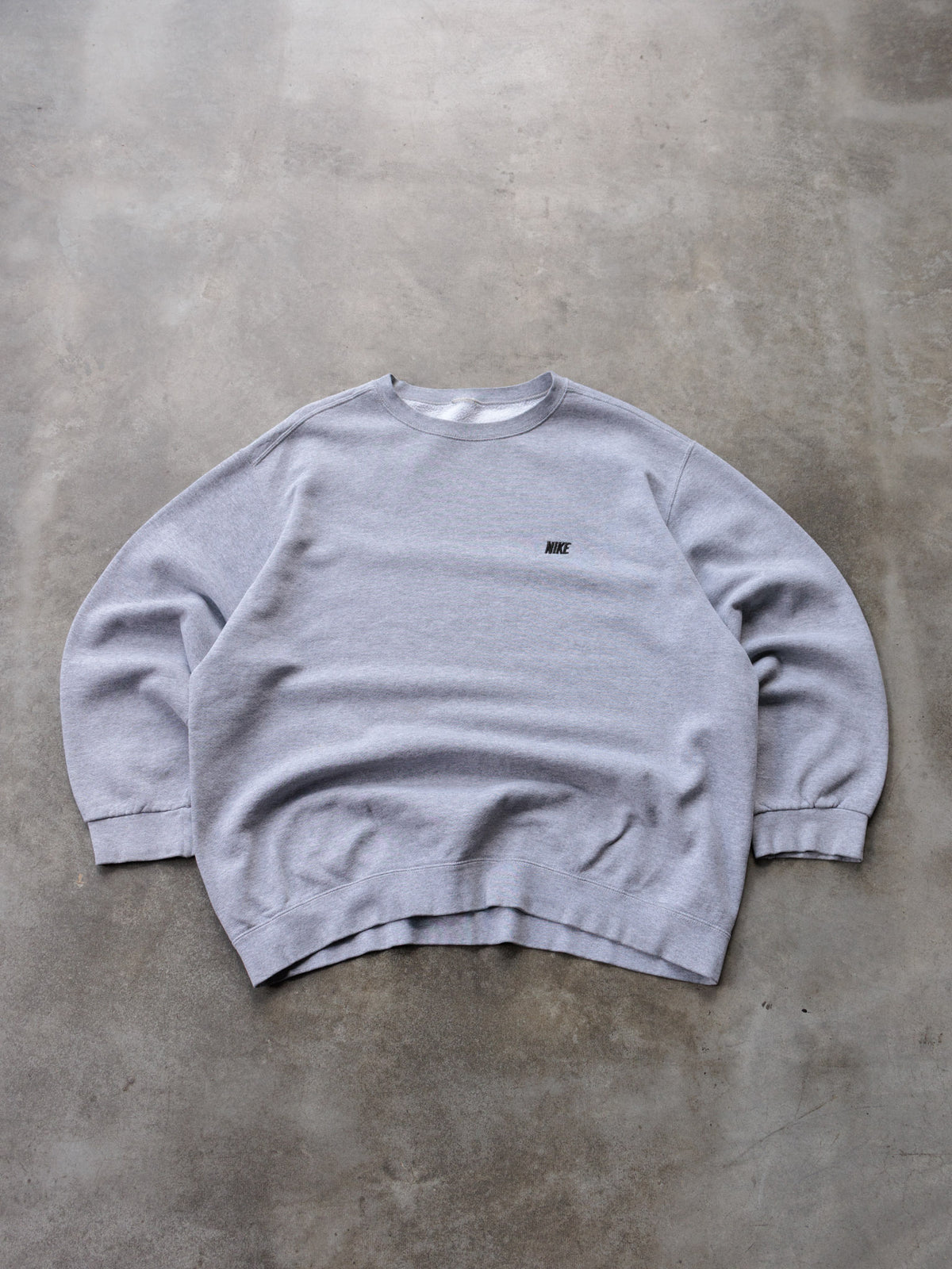 Vintage Grey Nike Sweatshirt (L)