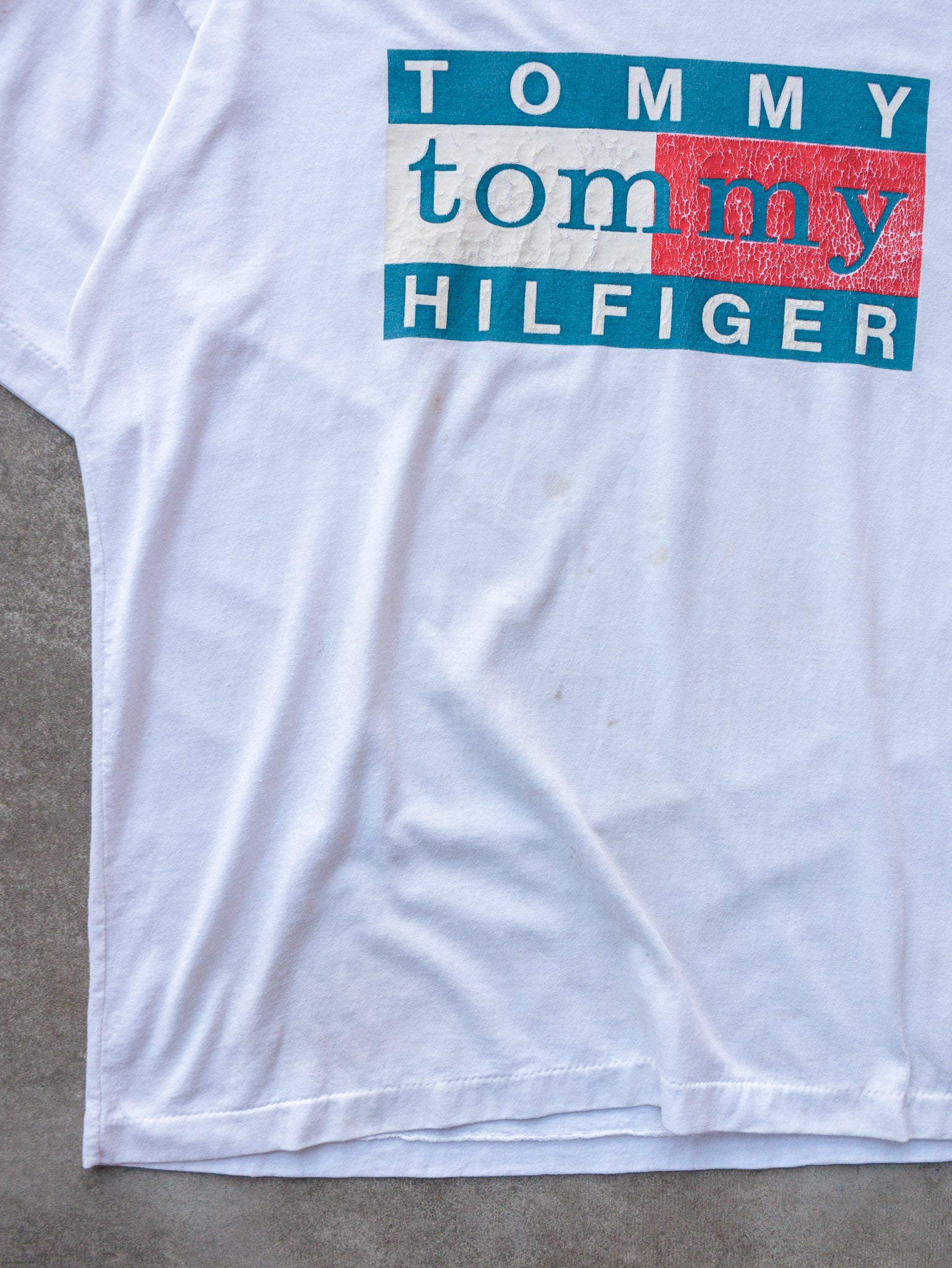 Vintage 90s White Tommy Hilfiger Bootleg Graphic Tee (L)