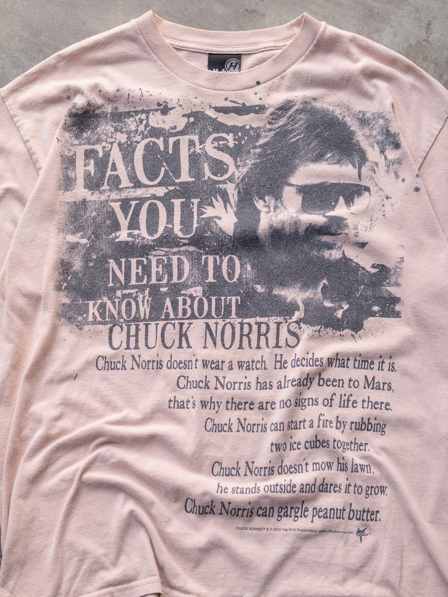 Vintage 2010 "Facts You Need To Know About Chuck Norris" Tee (XL)