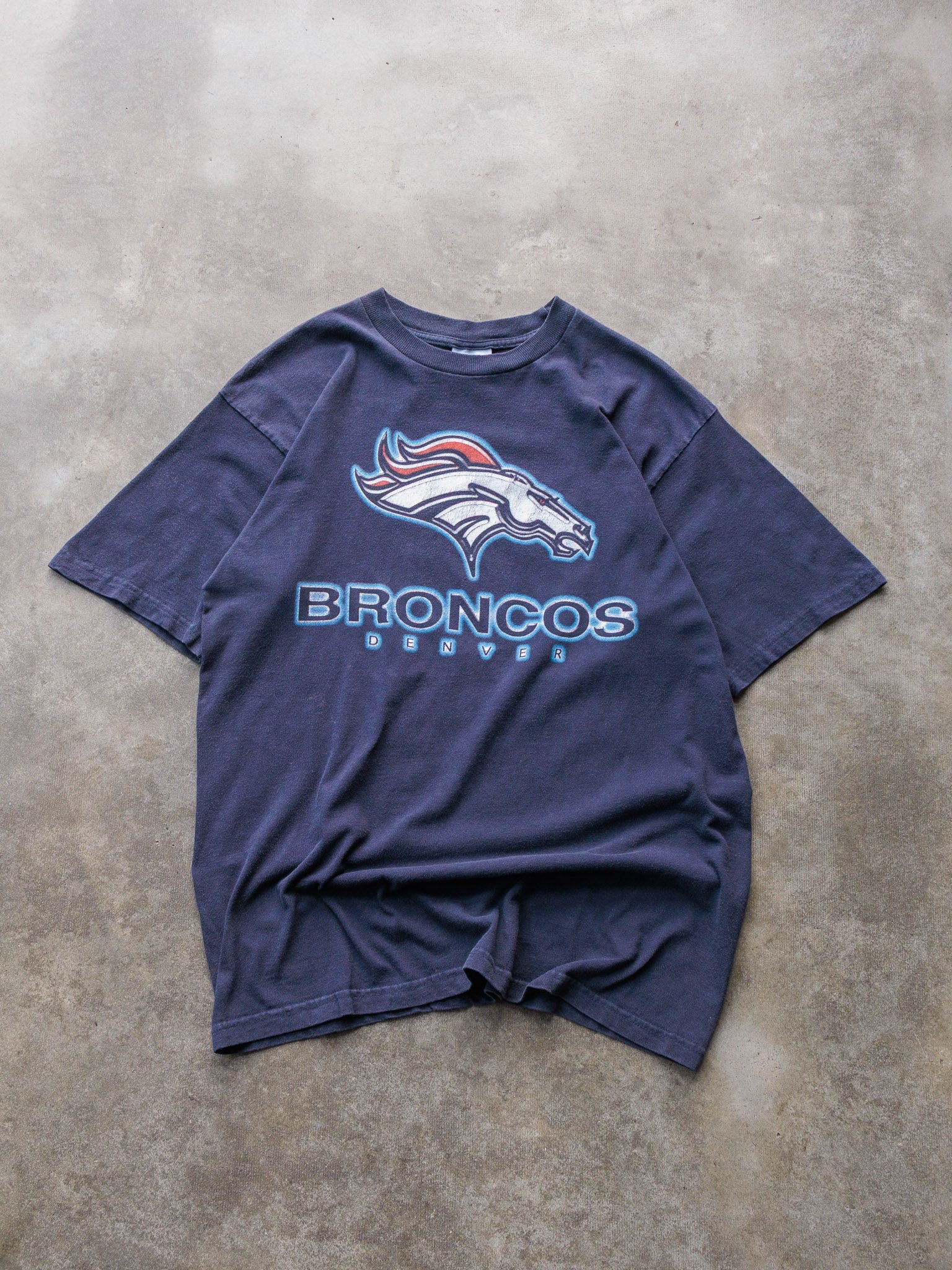 Vintage 90s Navy Denver Broncos Tee (L)