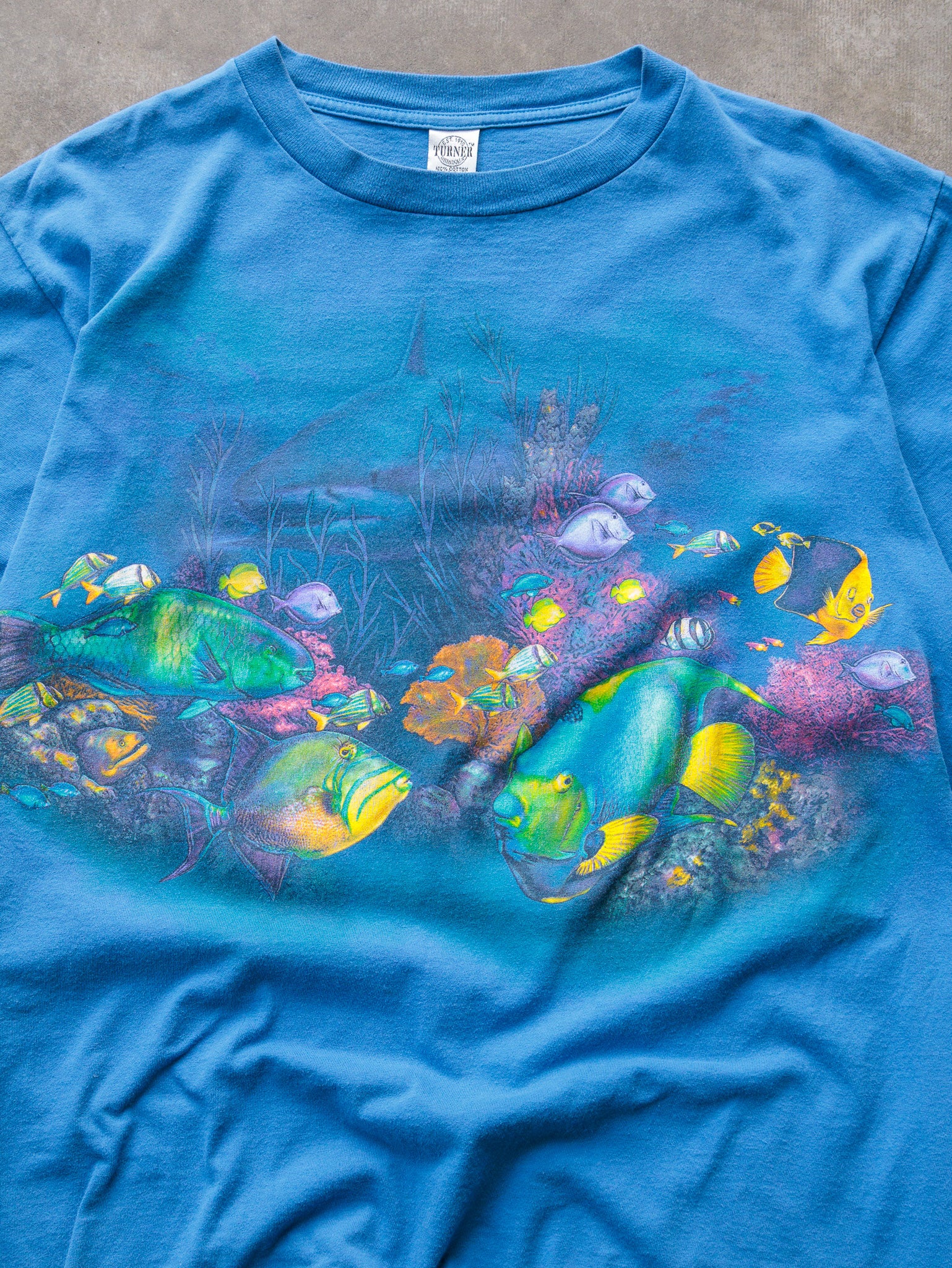 Vintage 90s Blue Tropical Fish Graphic Tee (L)