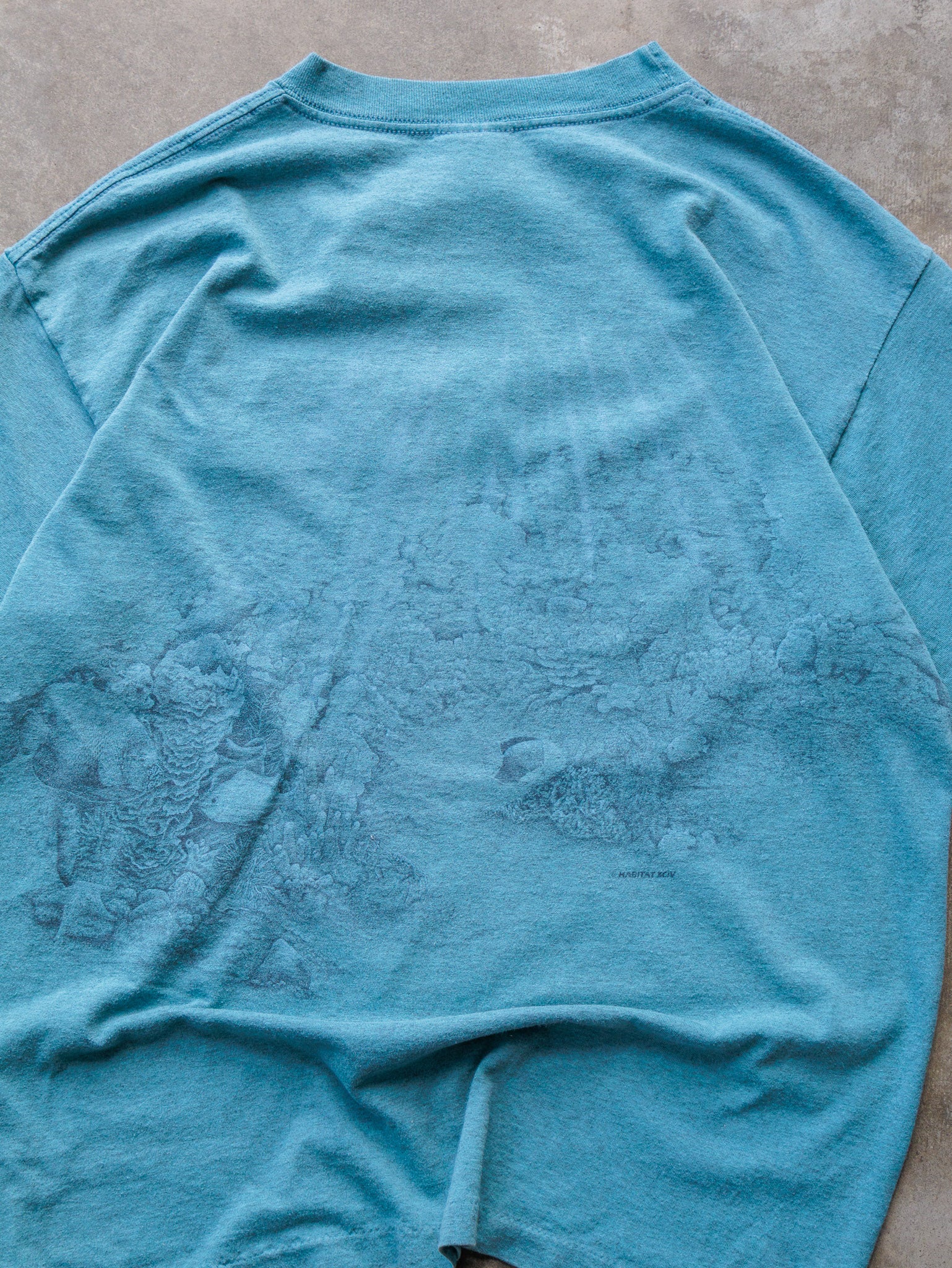 Vintage 90s Teal Embroidered Dolphins Tee (L)