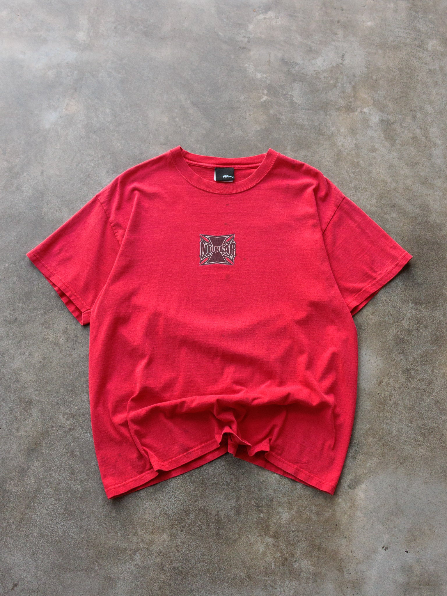 Vintage 00s Red No Fear Graphic Tee (L)