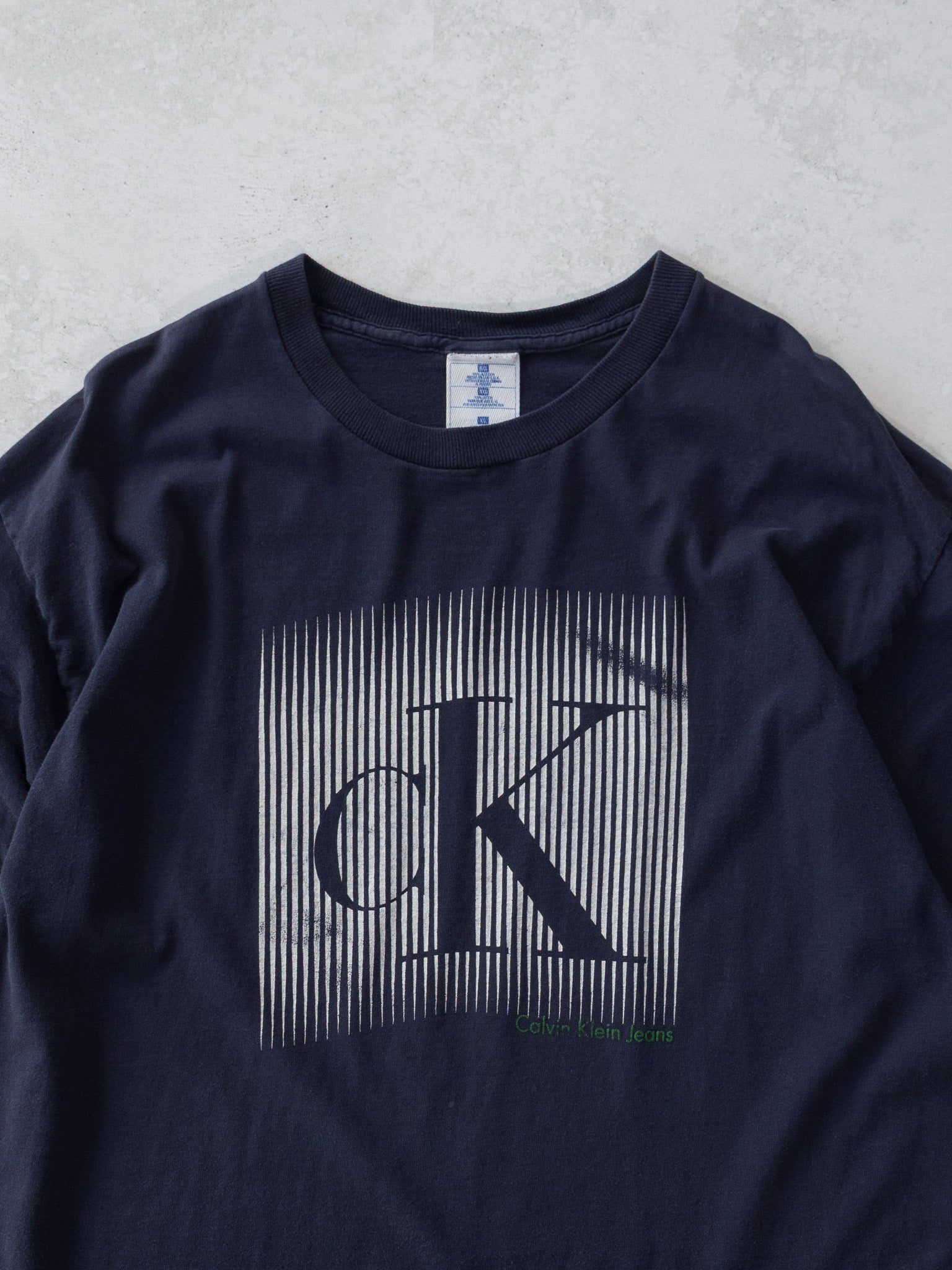 Vintage '90s Calvin Klein Tee (XL)