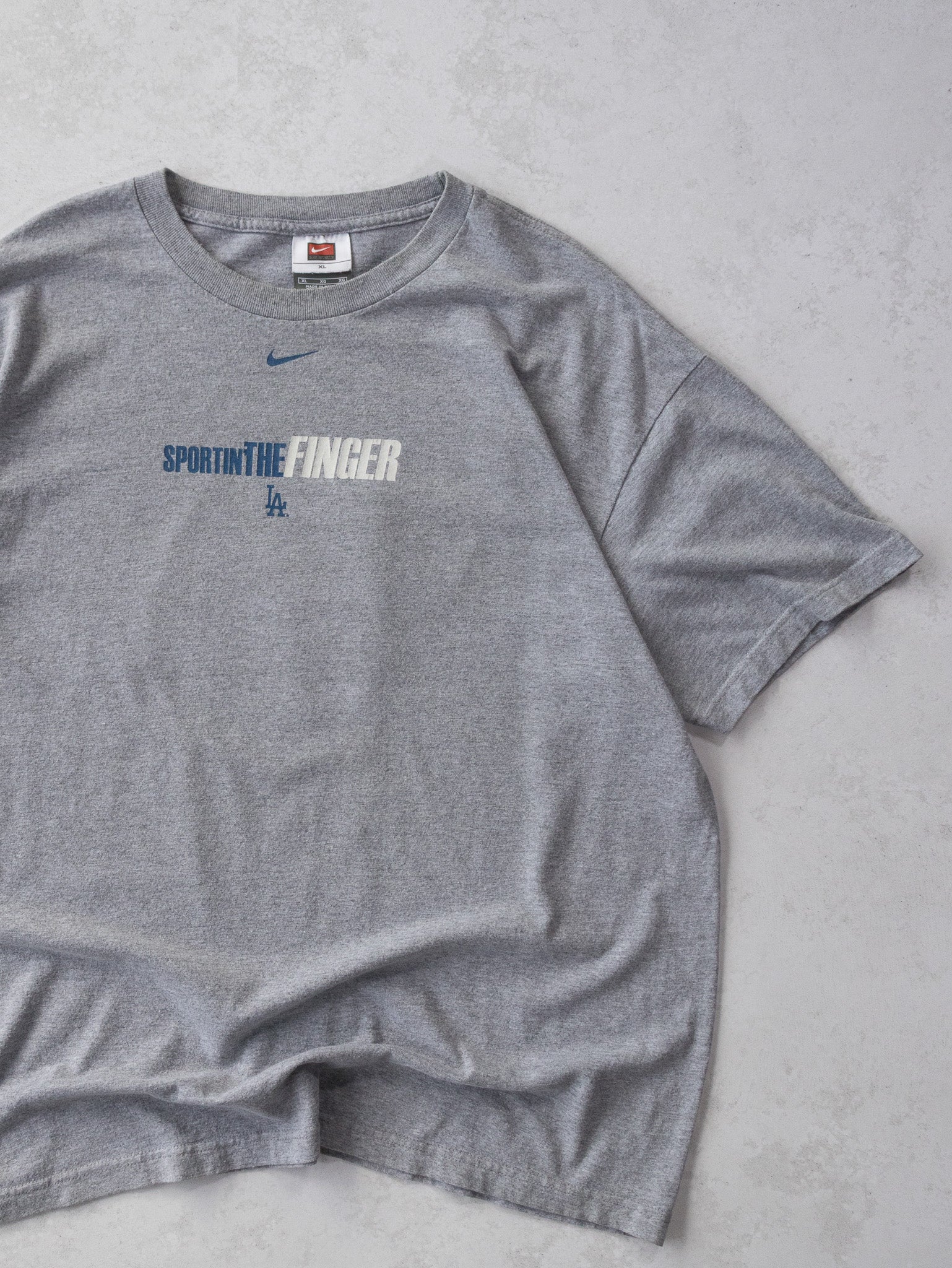 Vintage Nike LA Dodgers Tee (2XL)