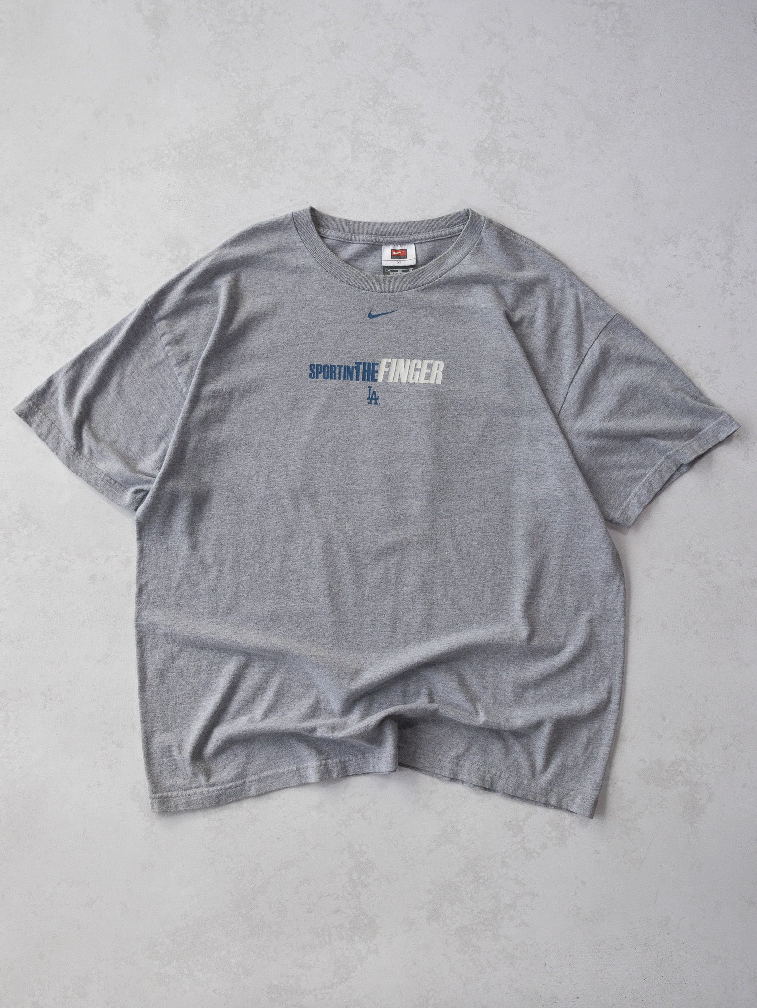 Vintage Nike LA Dodgers Tee (2XL)