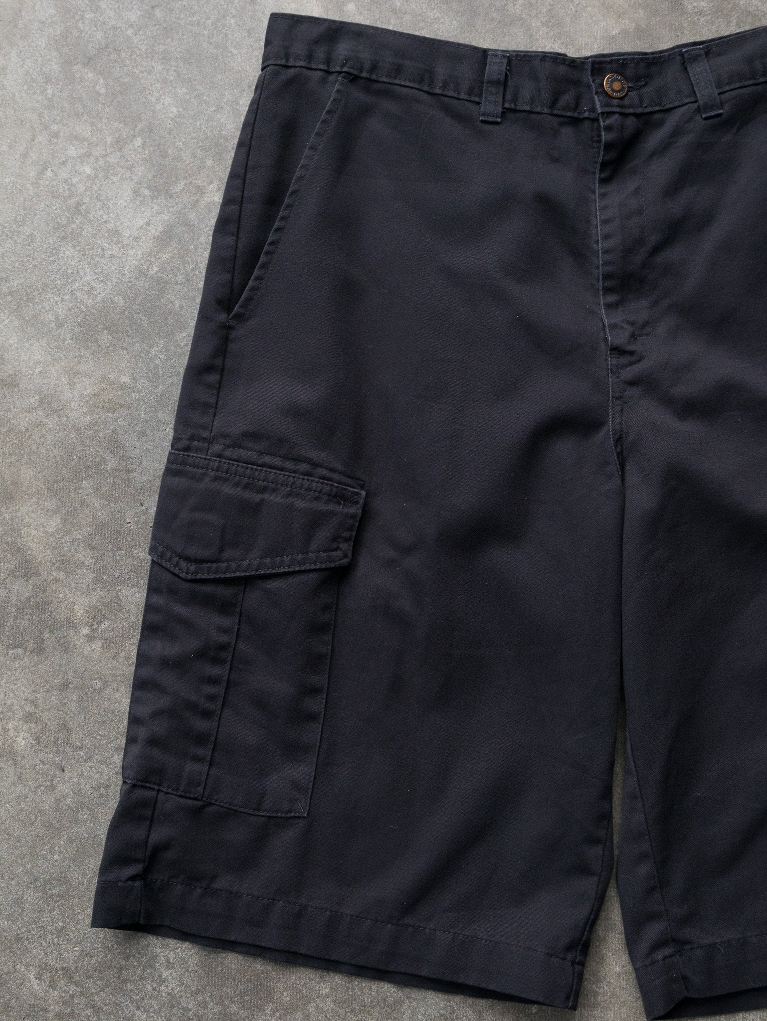 Vintage Black Dickies Cargo Shorts (W34)