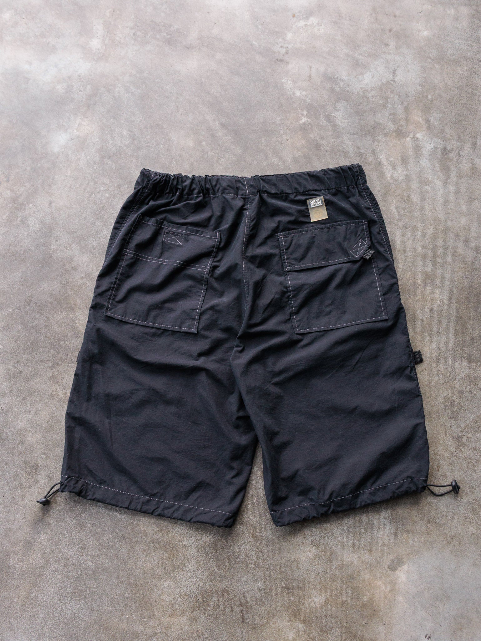 Vintage 00s Black Guess Cargo Shorts (M)