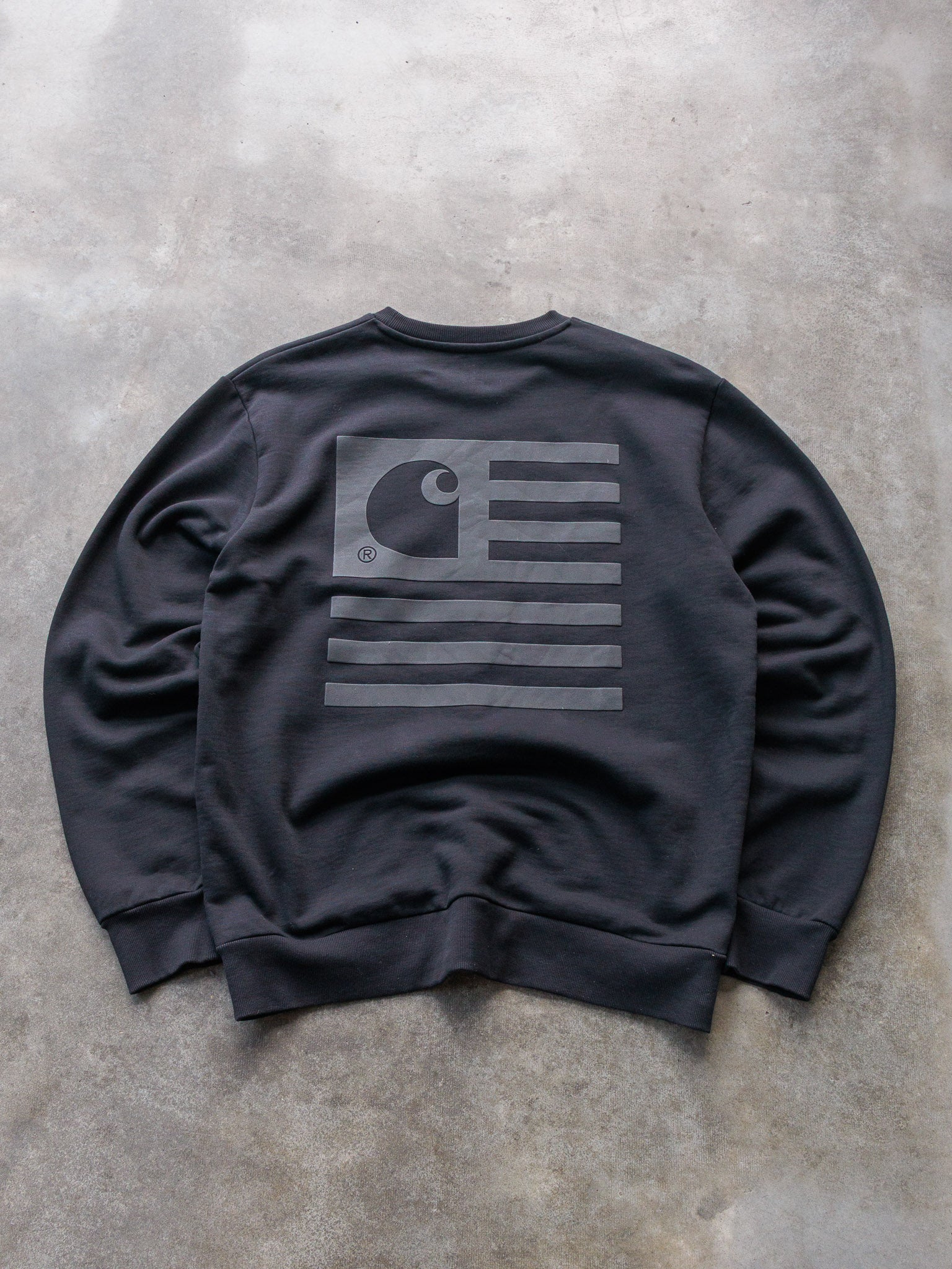 Vintage Black Carhartt Graphic Sweatshirt (L)