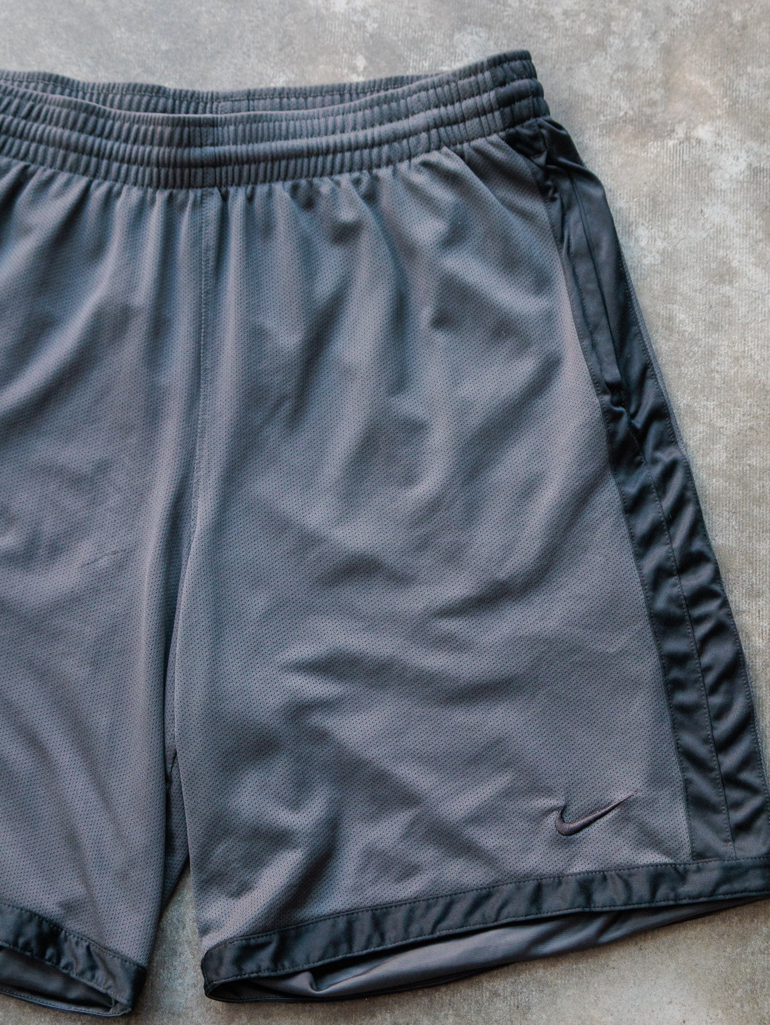 Vintage Grey & Black Nike Shorts (XL)