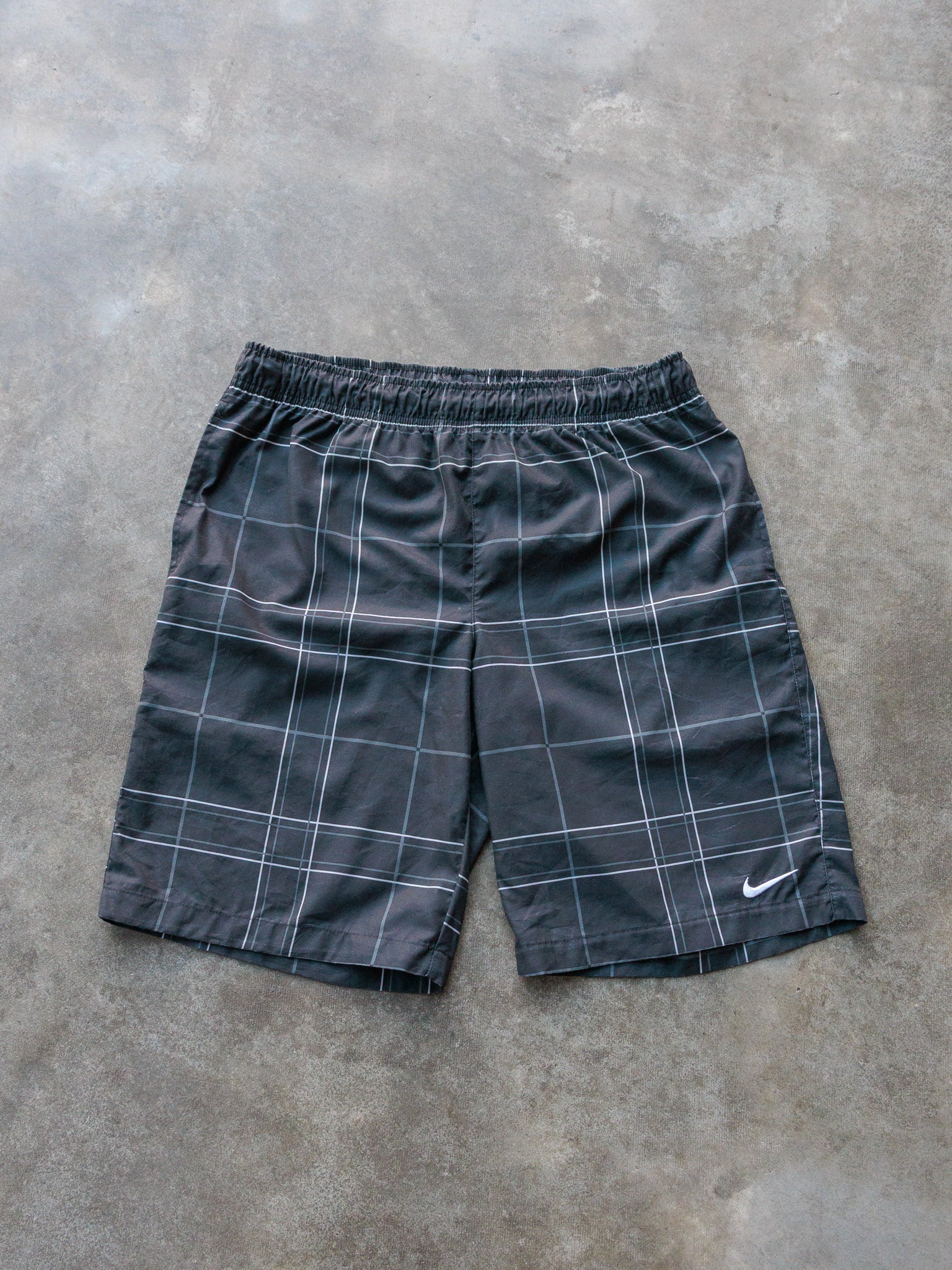 Vintage Black Plaid Nike Swim Shorts (L)