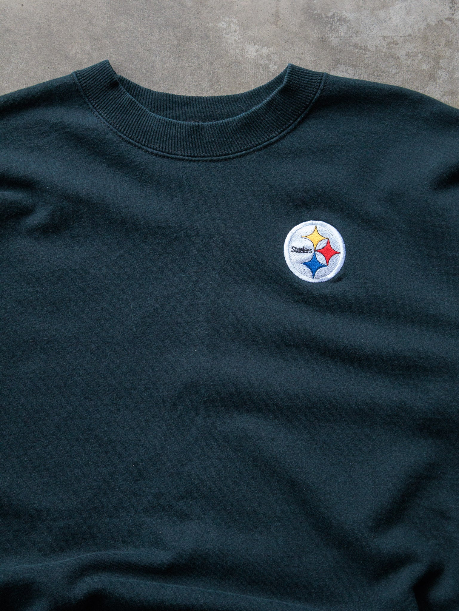 Vintage Black Pittsburgh Steelers Sweatshirt (XL)