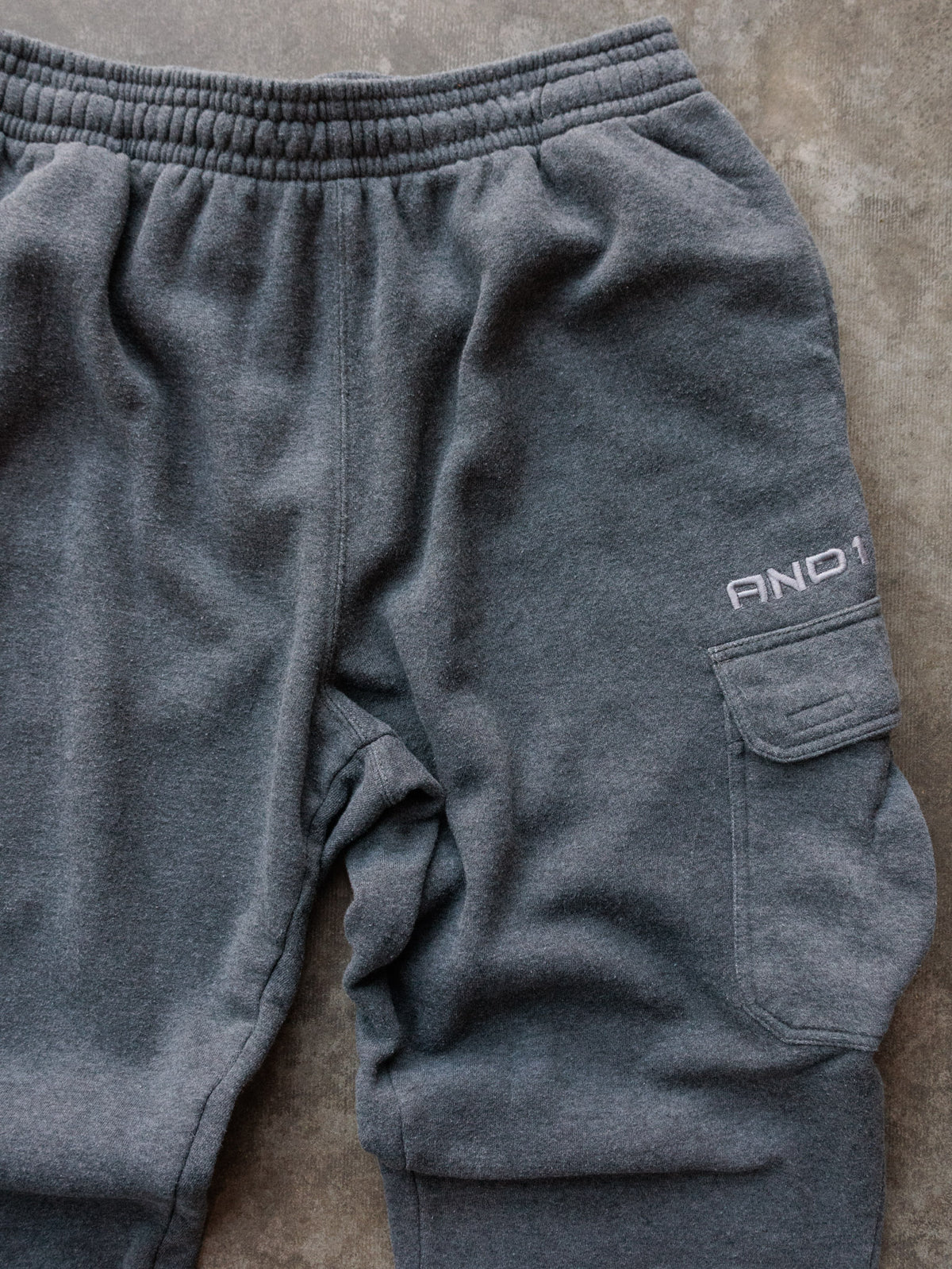 Vintage Grey AND1 Cargo Sweatpants (L)