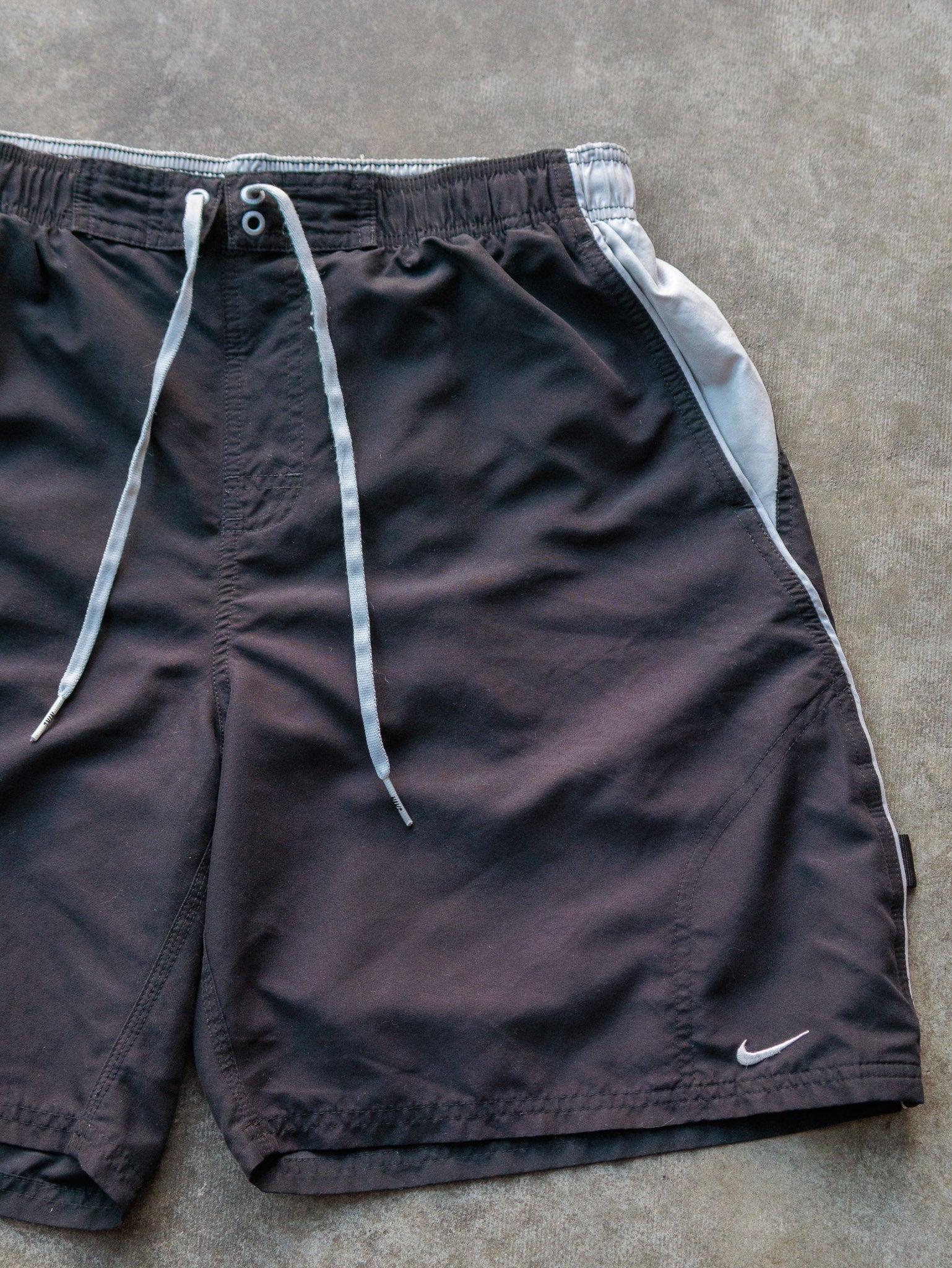 Vintage 00s Black Nike Swim Shorts (L)