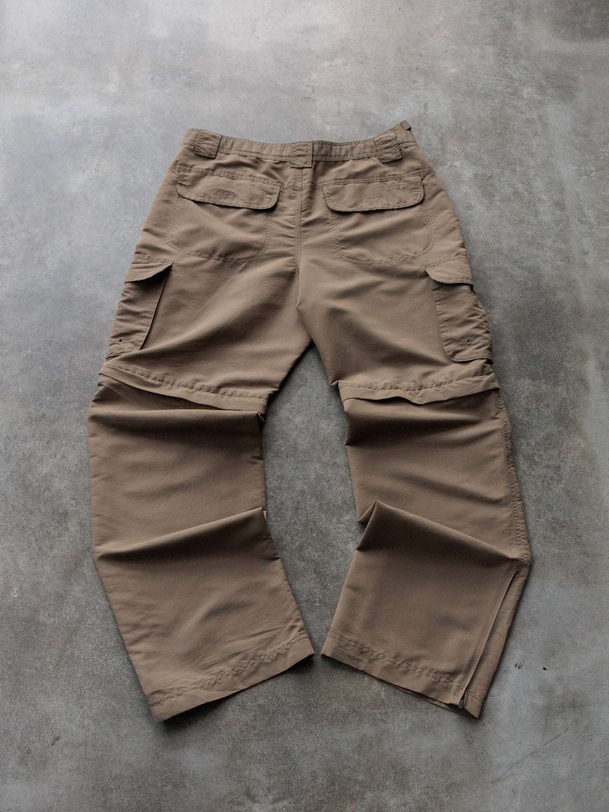 Vintage Beige Pacific Trail Cargo Pants (W34)