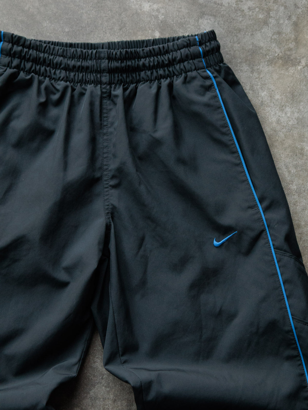 Vintage 00s Black Nike Track Pants (S)