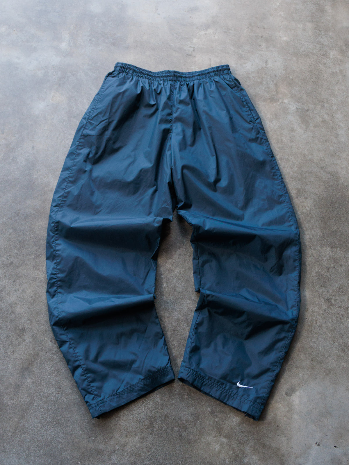 Vintage 00s Navy Nike Track Pants (Women's XL)