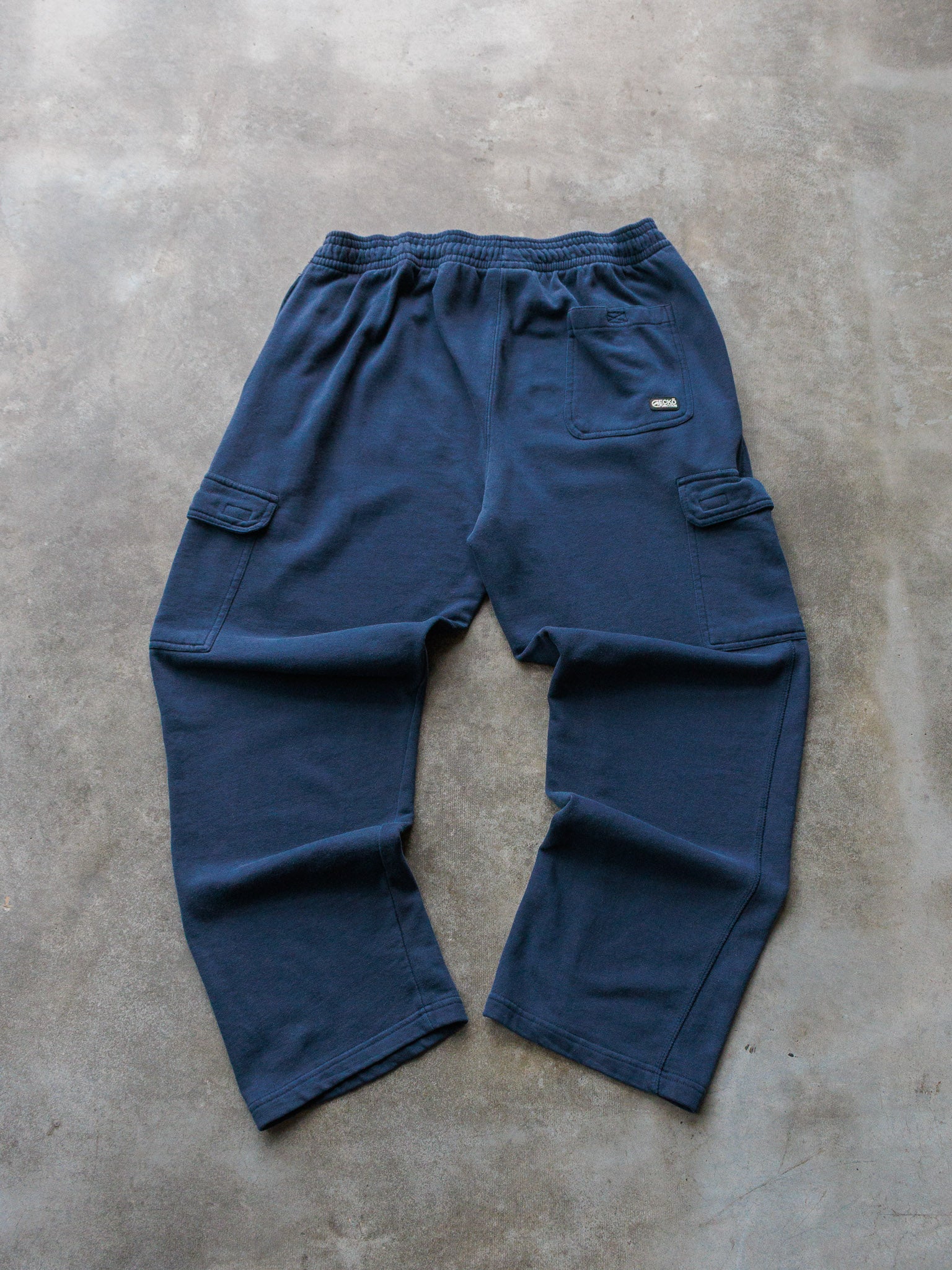 Vintage Navy Ecko Cargo Sweatpants (XL)