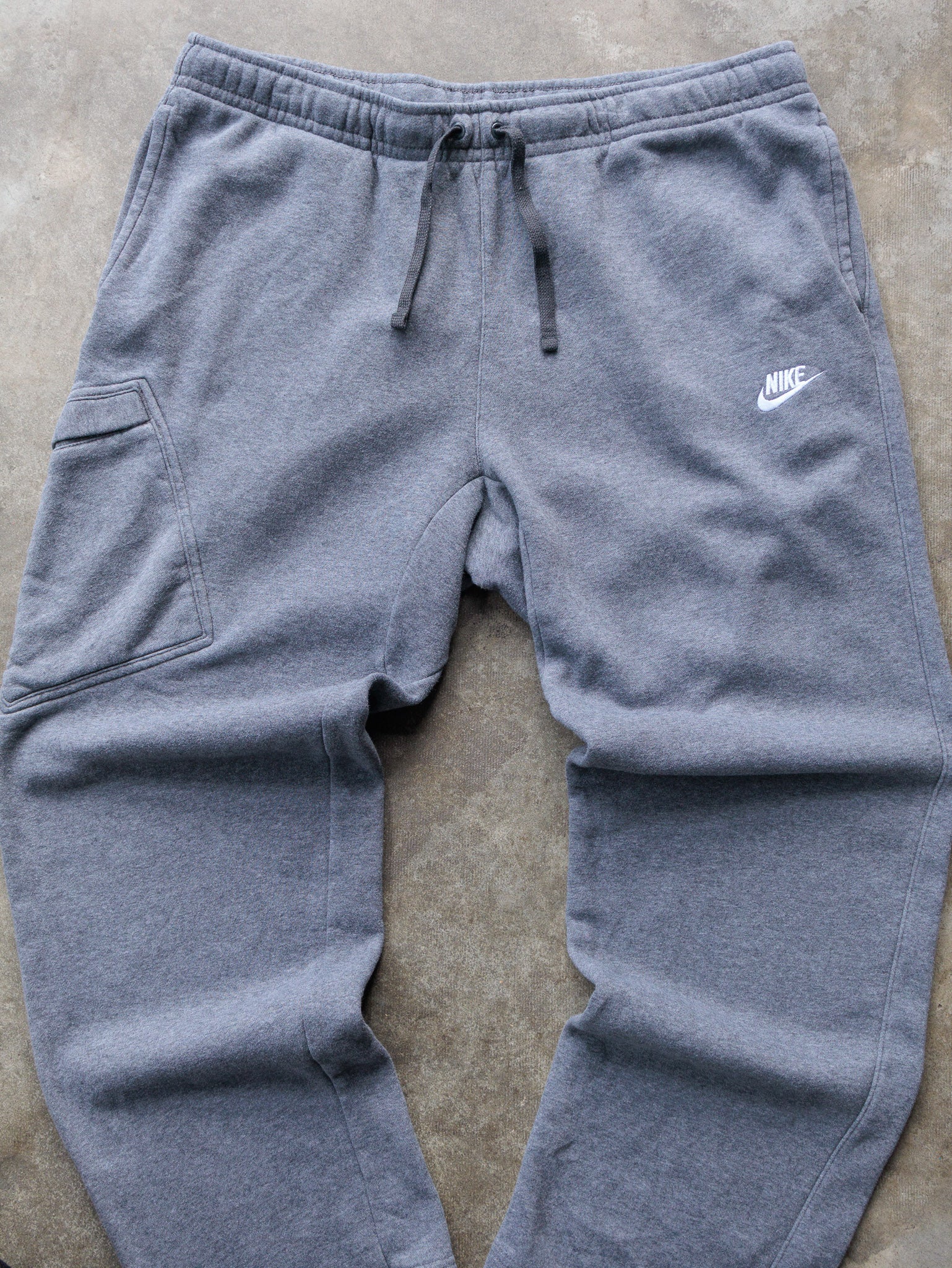 Vintage Grey Nike Pants (XL)