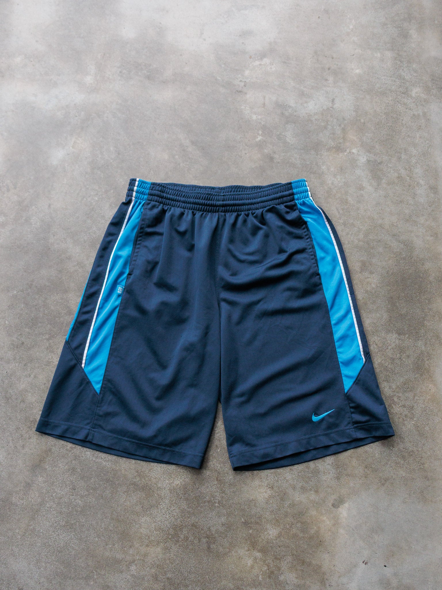 Vintage Blue Nike Basketball Shorts (L)