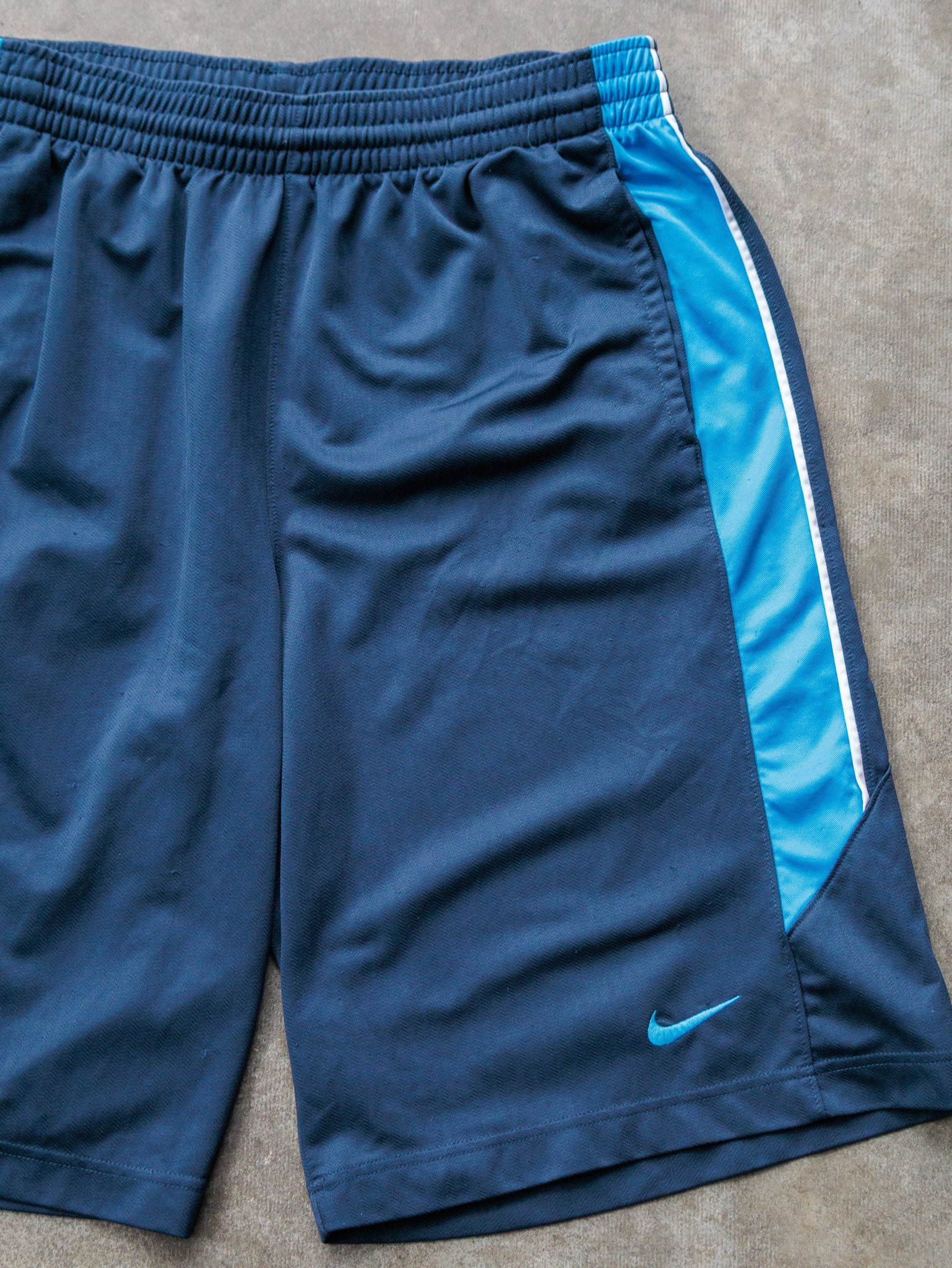 Vintage Blue Nike Basketball Shorts (L)