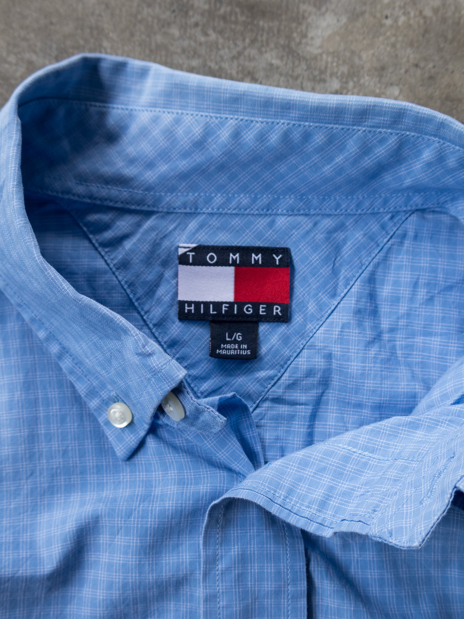 Vintage Blue Tommy Hilfiger Short Sleeve Shirt (L)