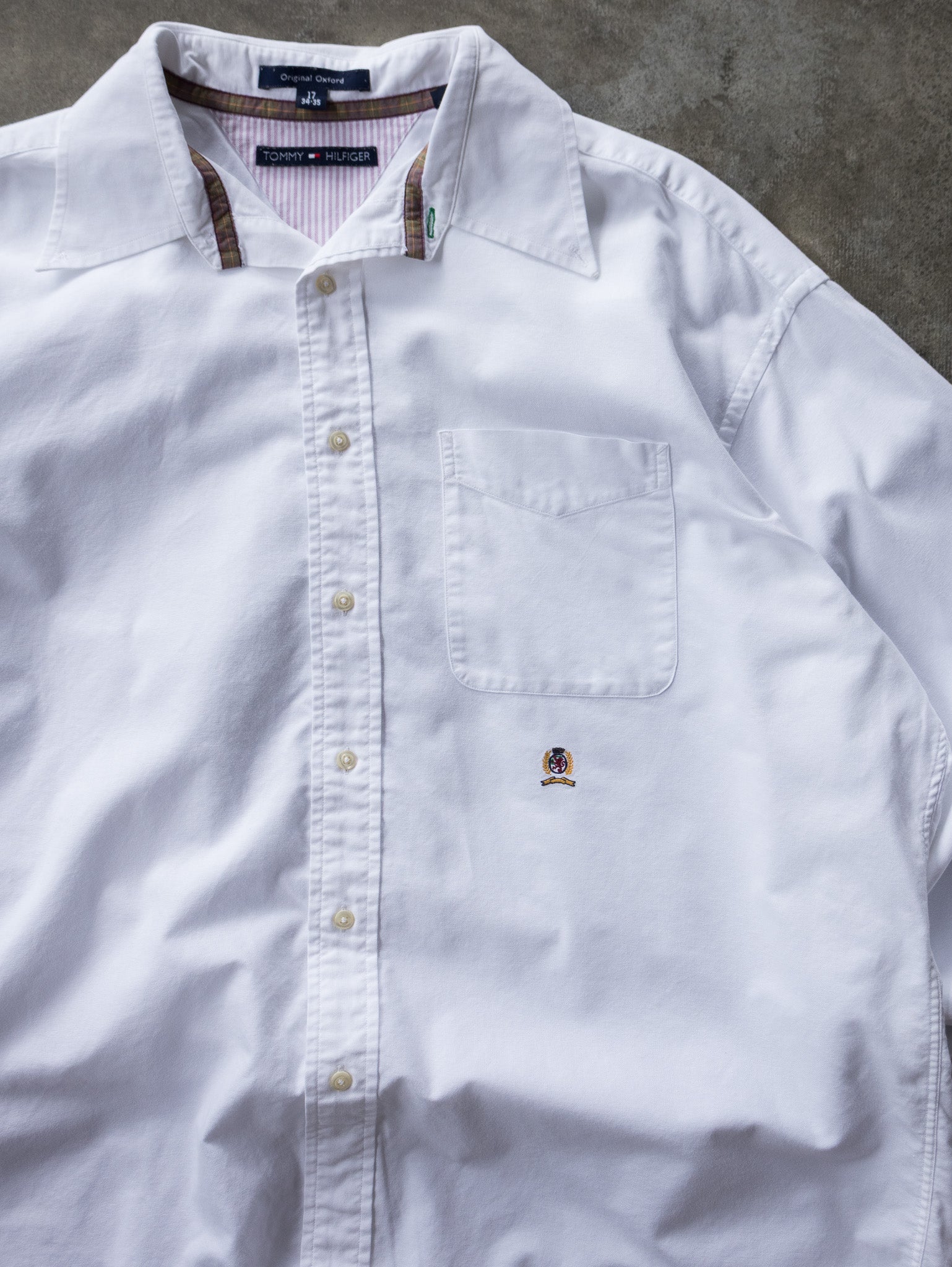 Vintage 90s White Tommy Hilfiger Shirt (XL)