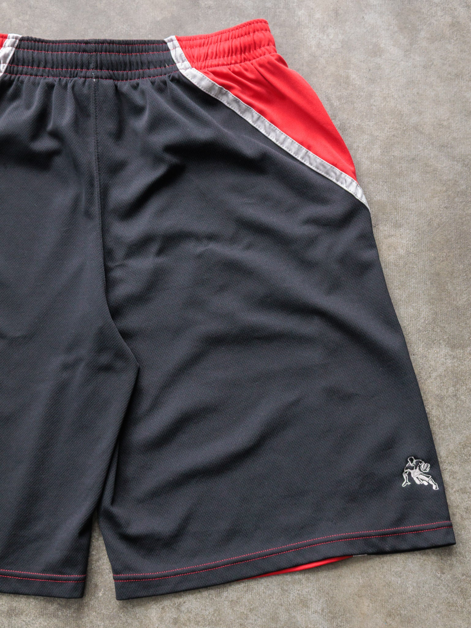Vintage 00s Red & Black AND1 Shorts (XL)