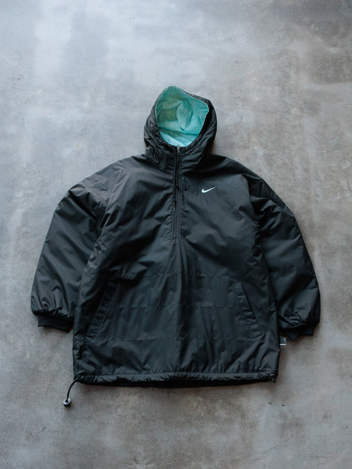 Vintage 00s Black & Green Nike Reversible Puffer Jacket (Women's L)