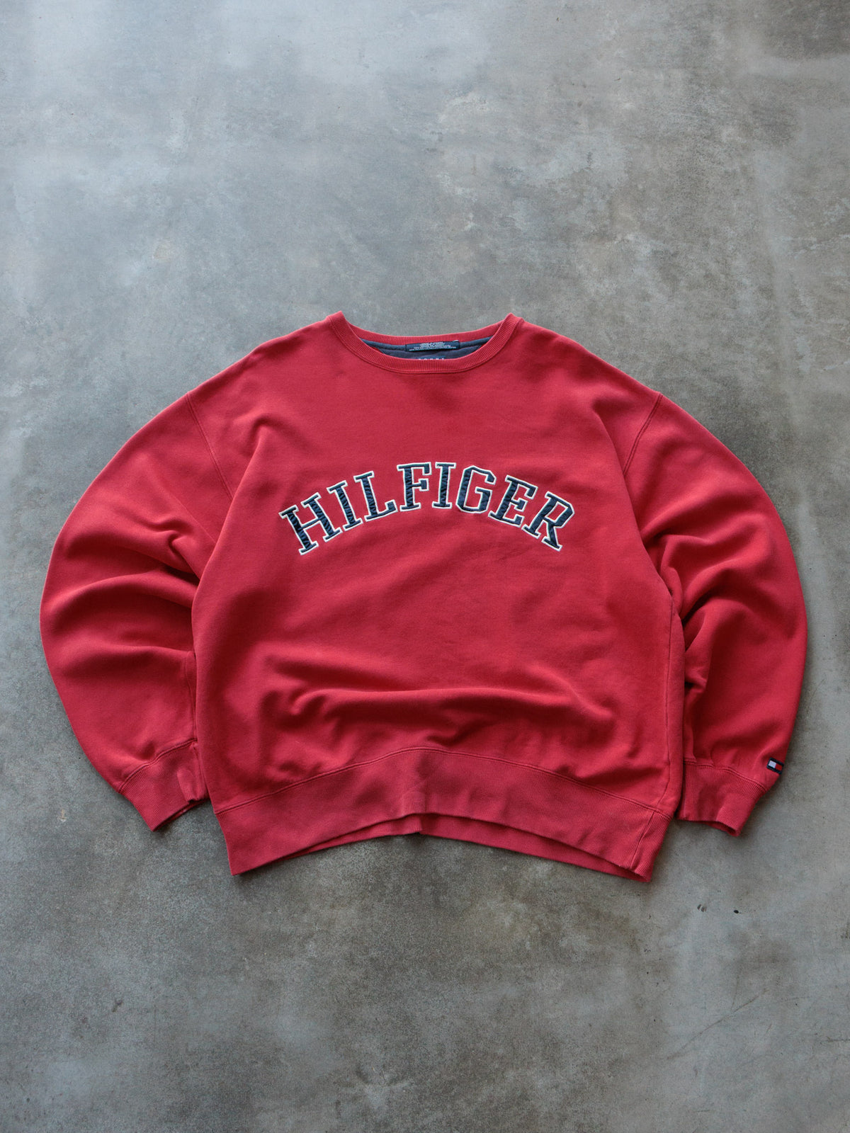 Vintage 90s Red Tommy Hilfiger Spell Out Sweatshirt (XL)