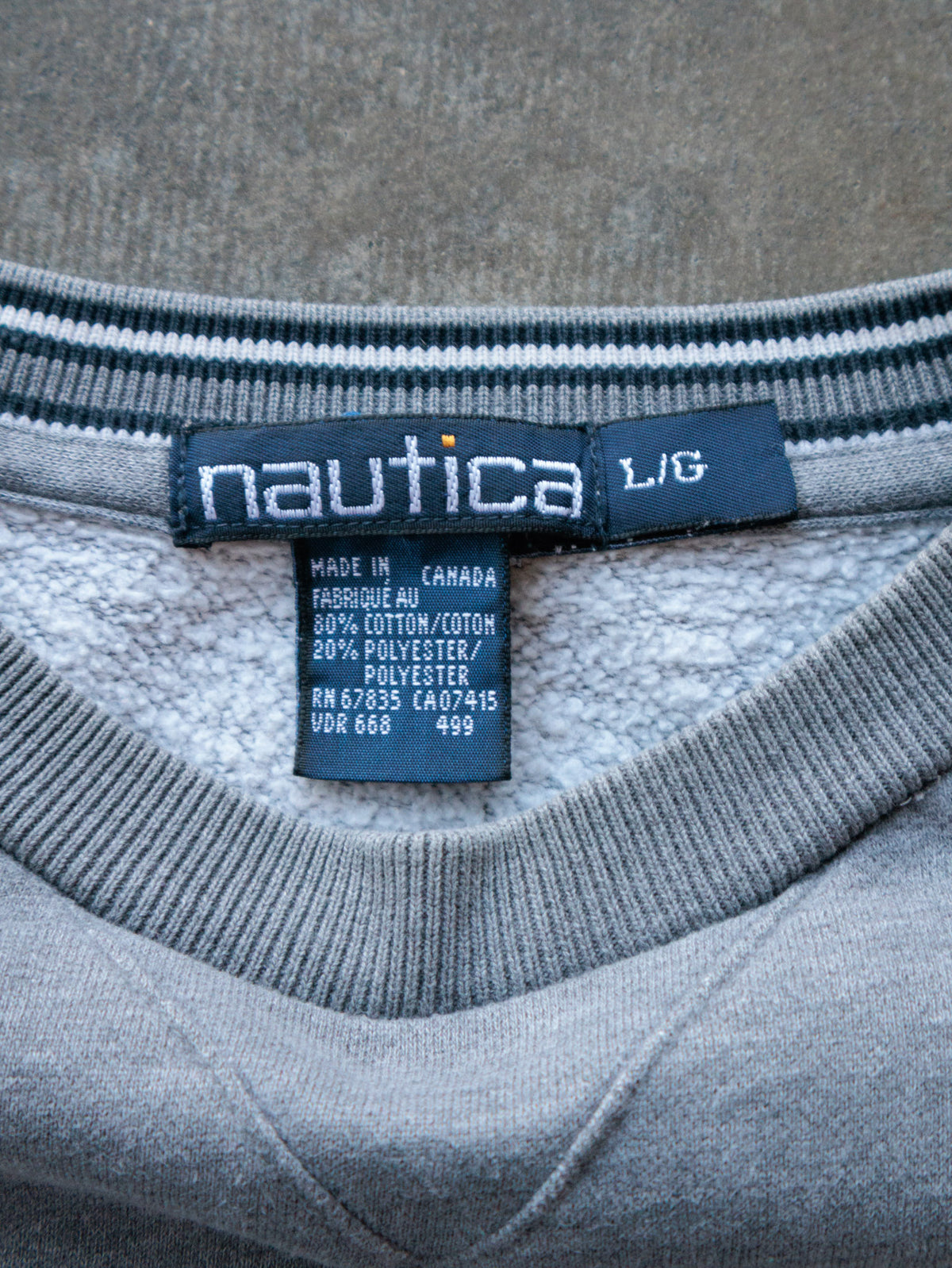 Vintage 90s Grey Nautica Sweatshirt (L)