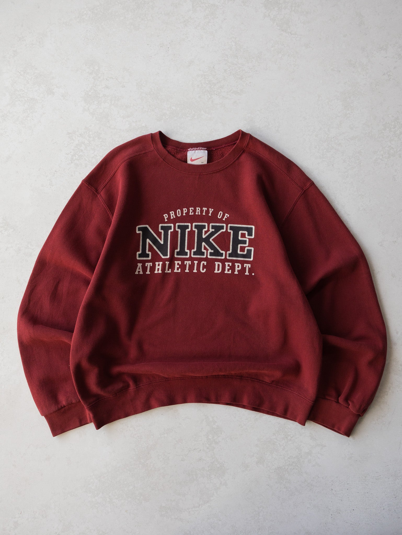 Vintage '90s Nike Athletic Sweatshirt (M) - Main Image