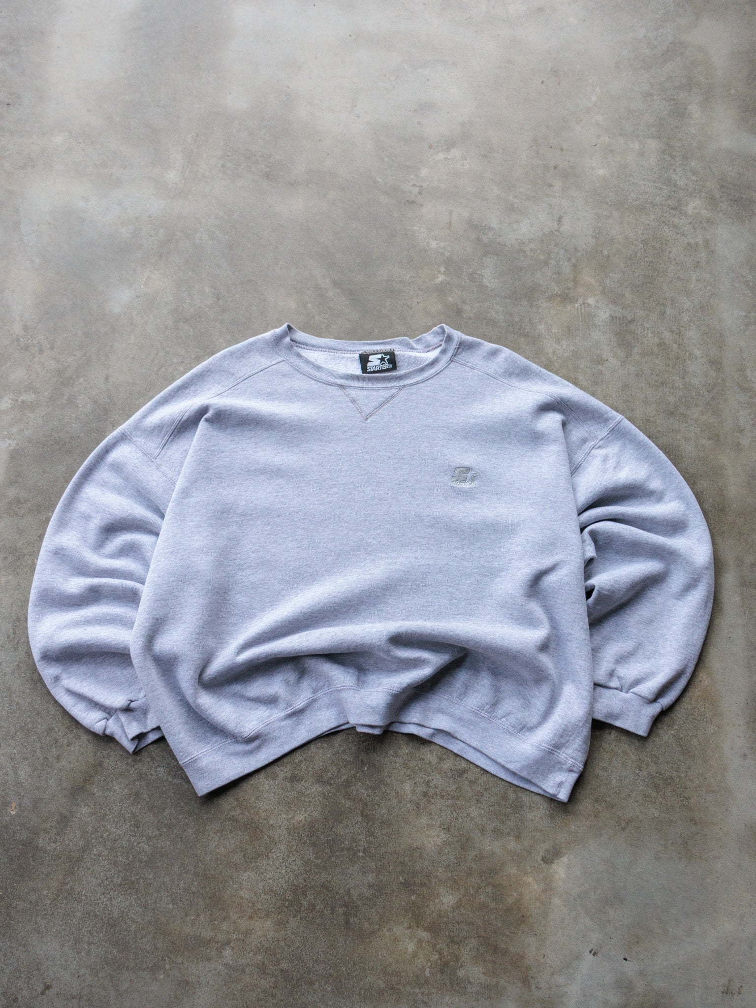 Vintage 90s Grey Starter Sweatshirt (XL)
