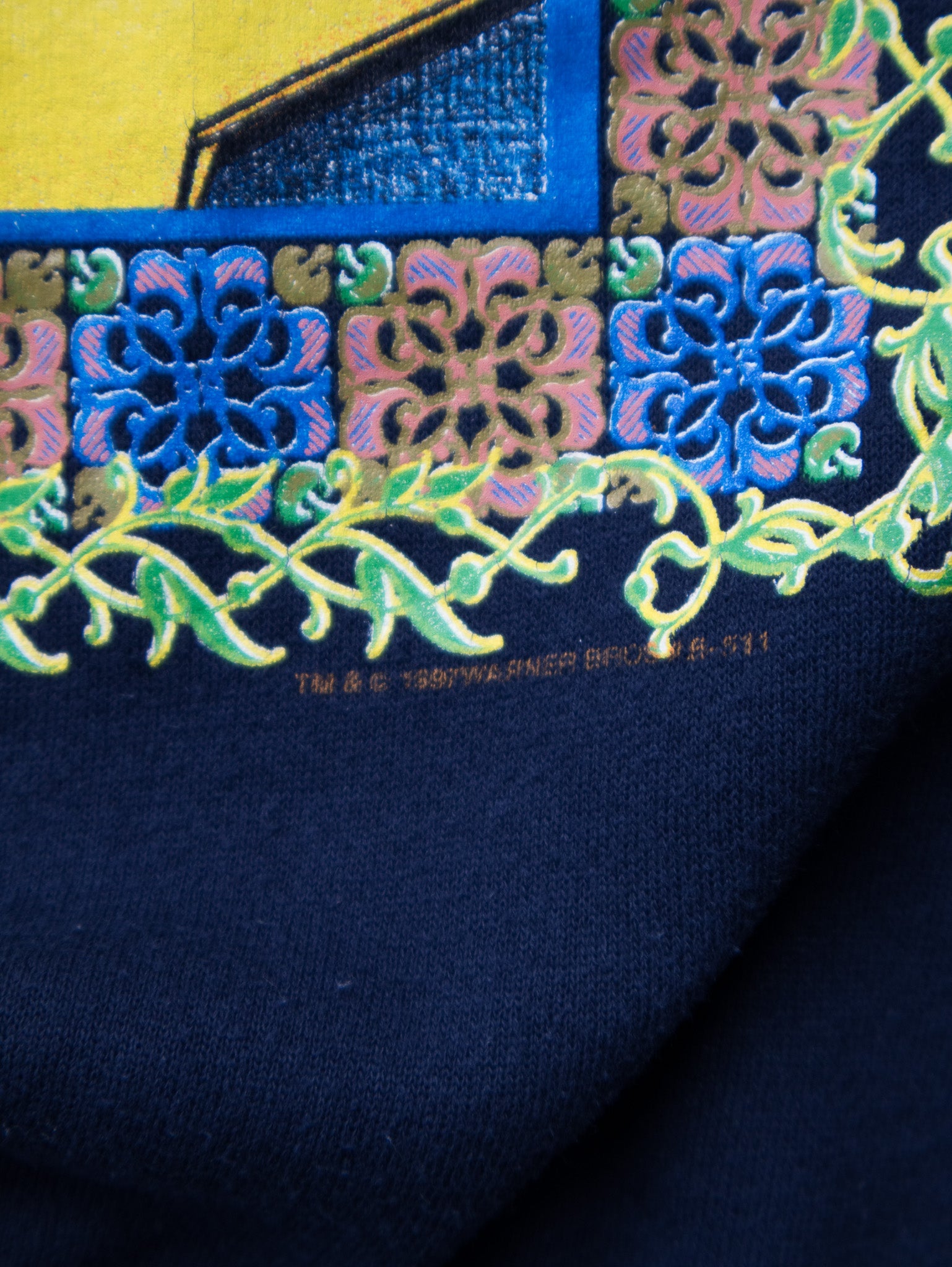 Vintage 1997 Navy Tweety Sweatshirt (XL)