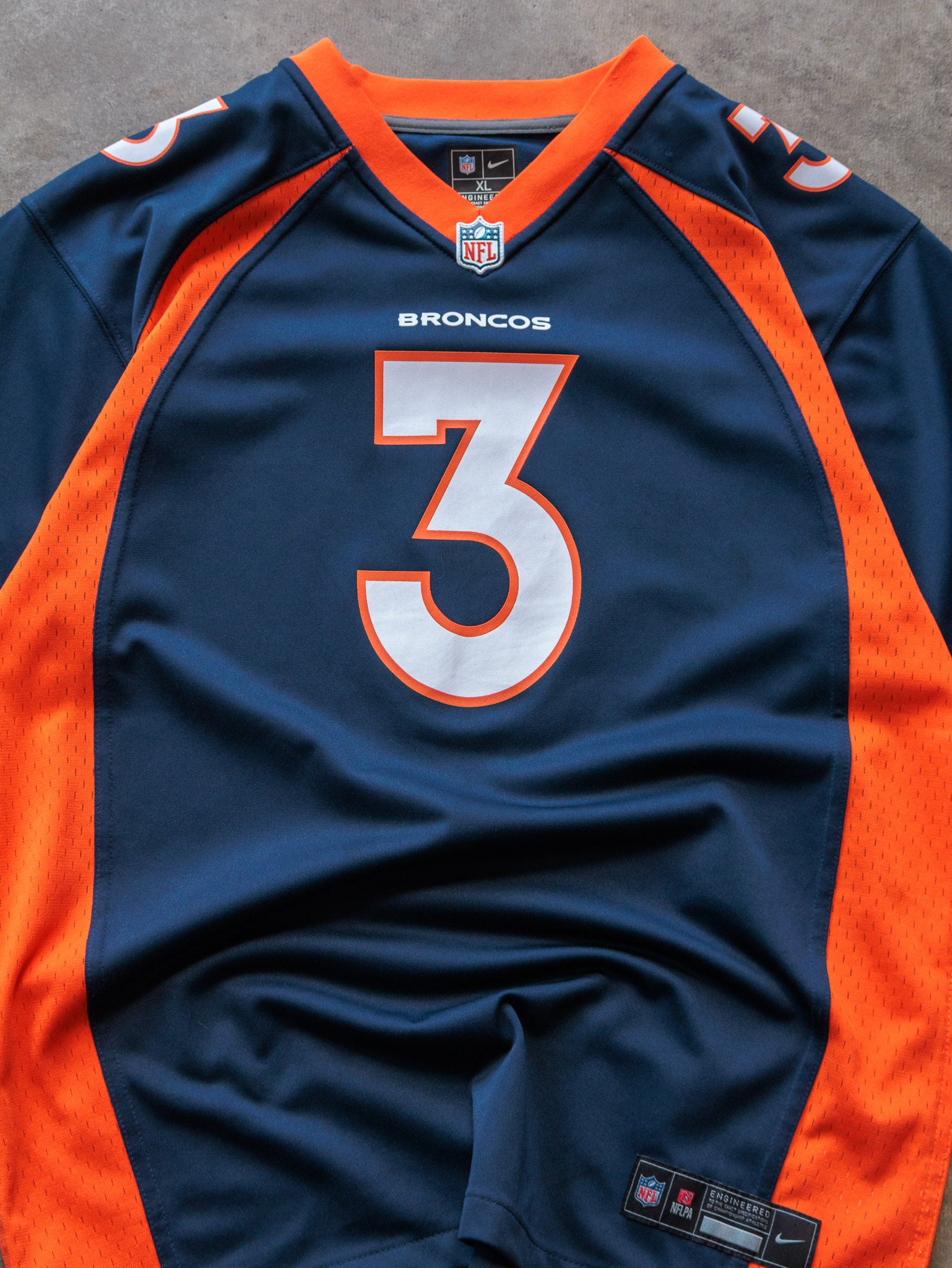 Nike Denver Broncos Russell Wilson NFL Jersey (XL)