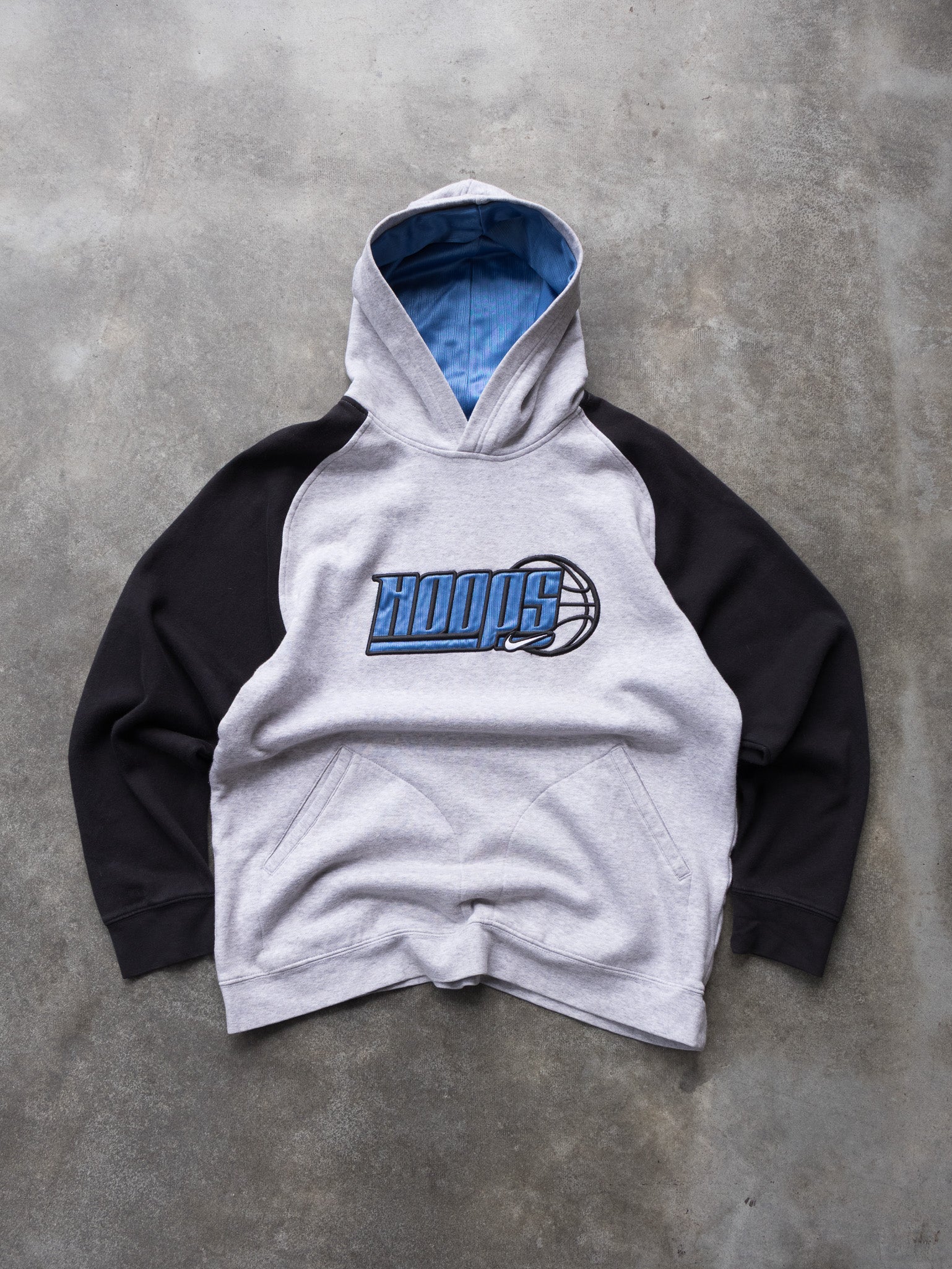 Vintage Grey and Black Nike Hoops Hoodie (16-18Y)