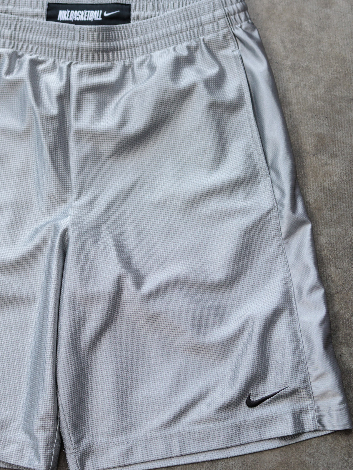 Vintage Grey Nike Basketball Shorts (L)