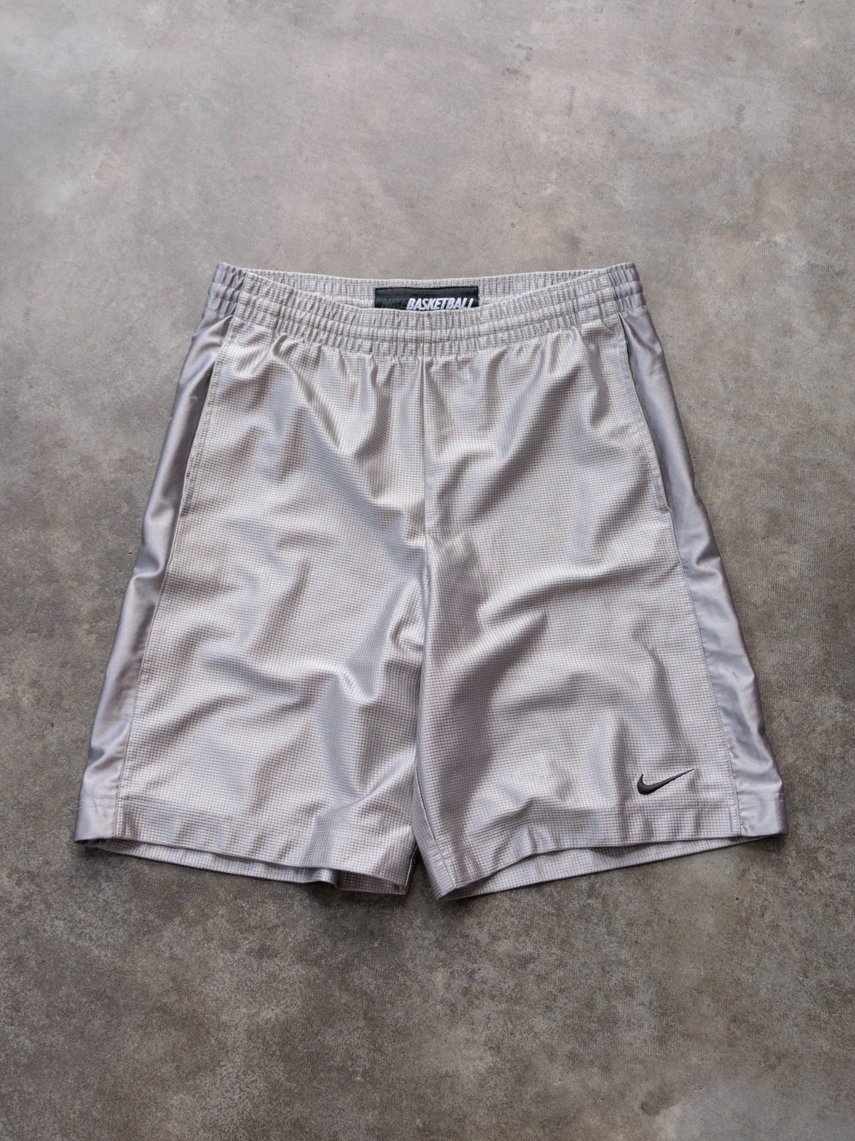 Vintage Grey Nike Basketball Shorts (S)
