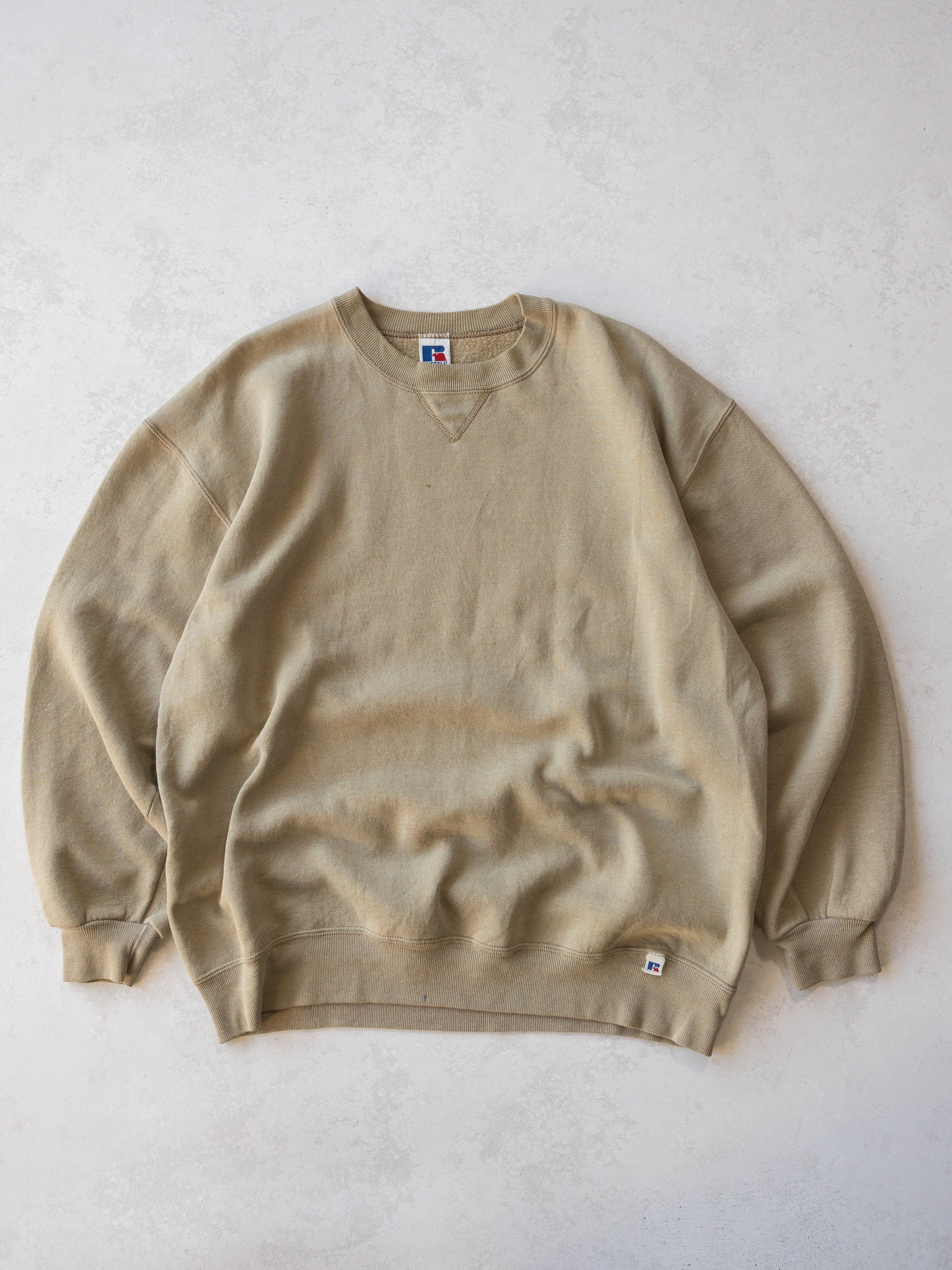 Vintage '90s Russell Blank Beige Sweatshirt (XL)