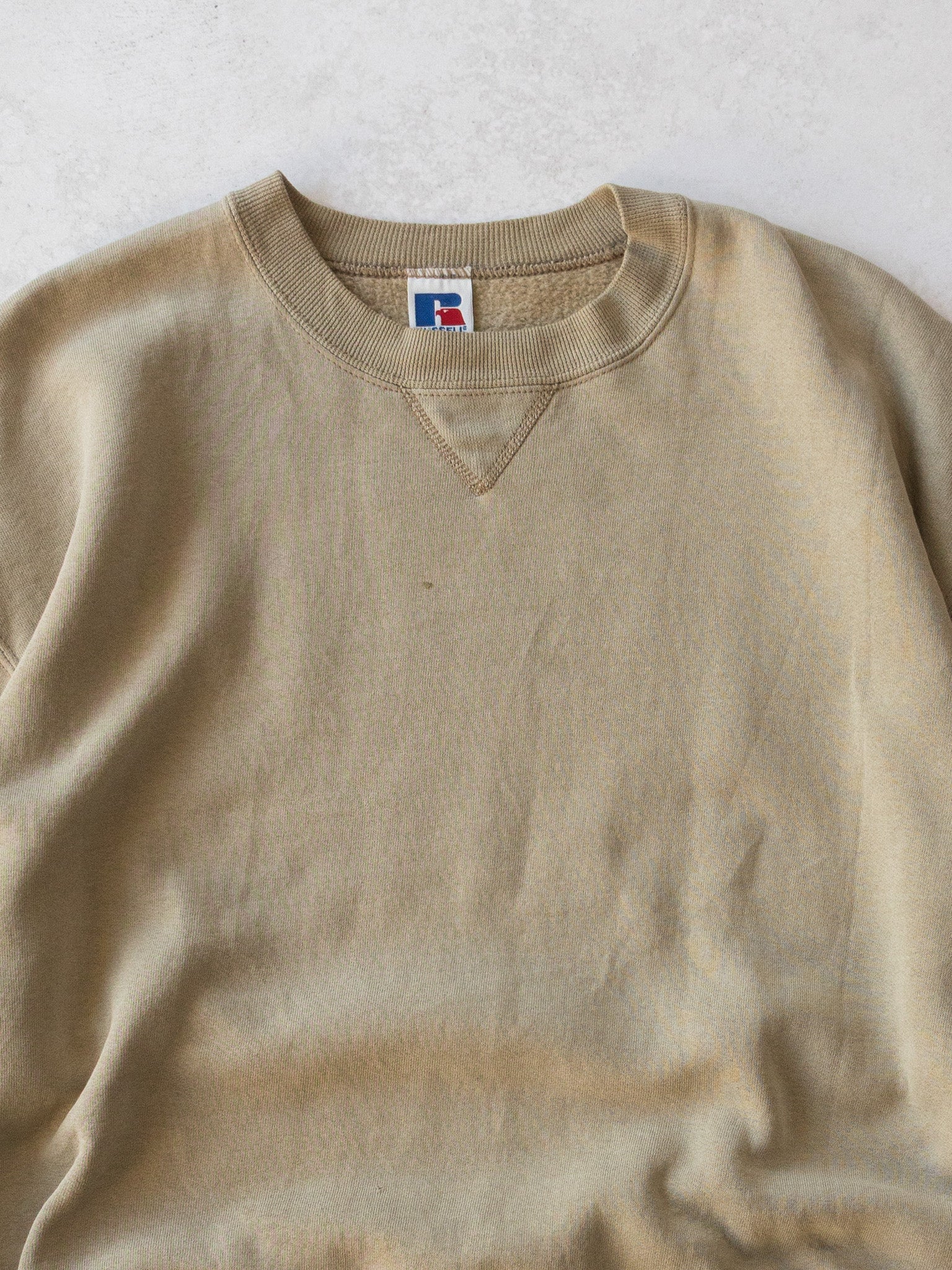 Vintage '90s Russell Blank Beige Sweatshirt (XL)