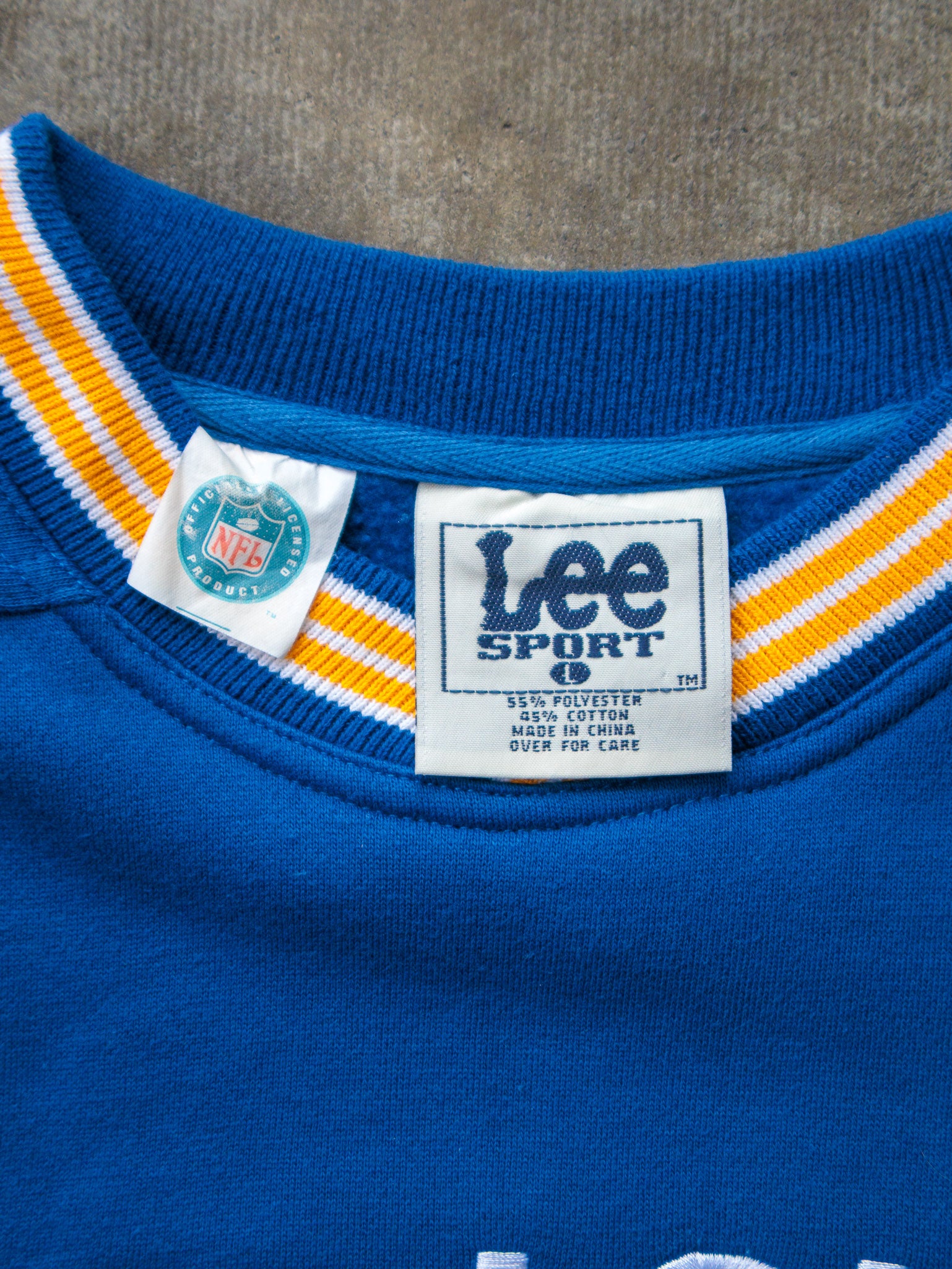 Vintage 90s Blue St. Louis Rams Sweatshirt (L)