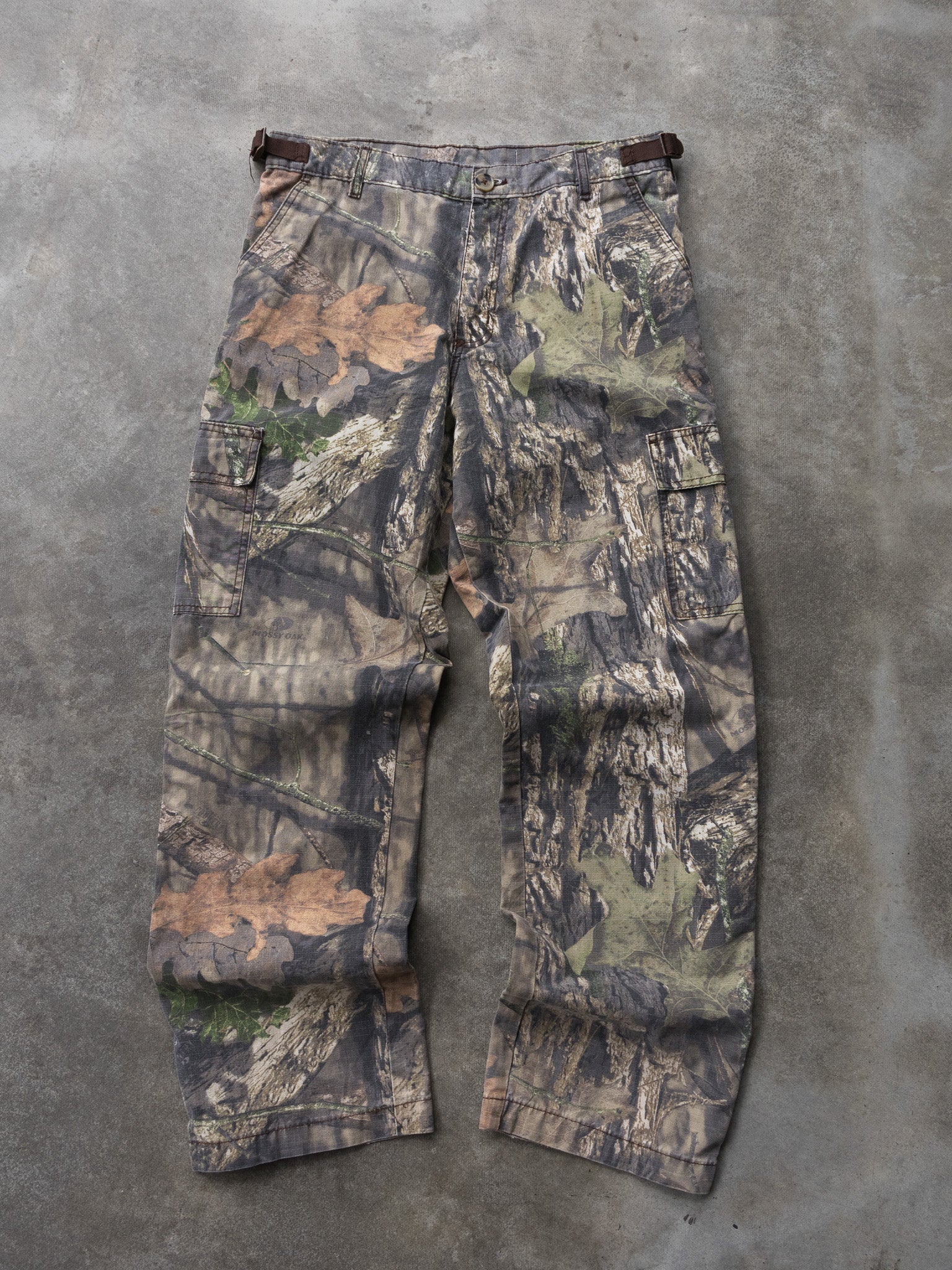 Vintage Mossy Oak Camo Cargo Pants (W32)