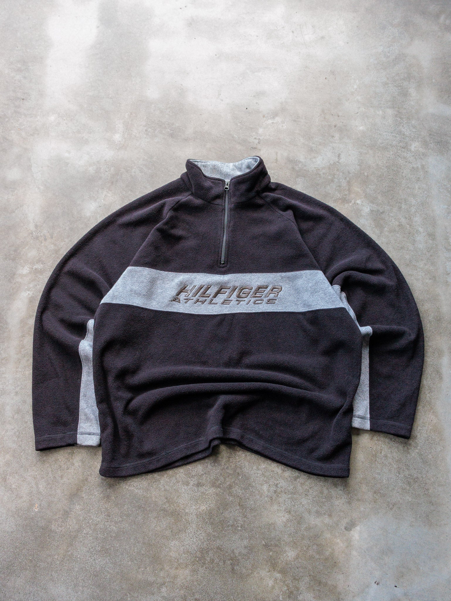 Vintage 90s Tommy Hilfiger Quarter Zip Fleece Sweatshirt (XL)