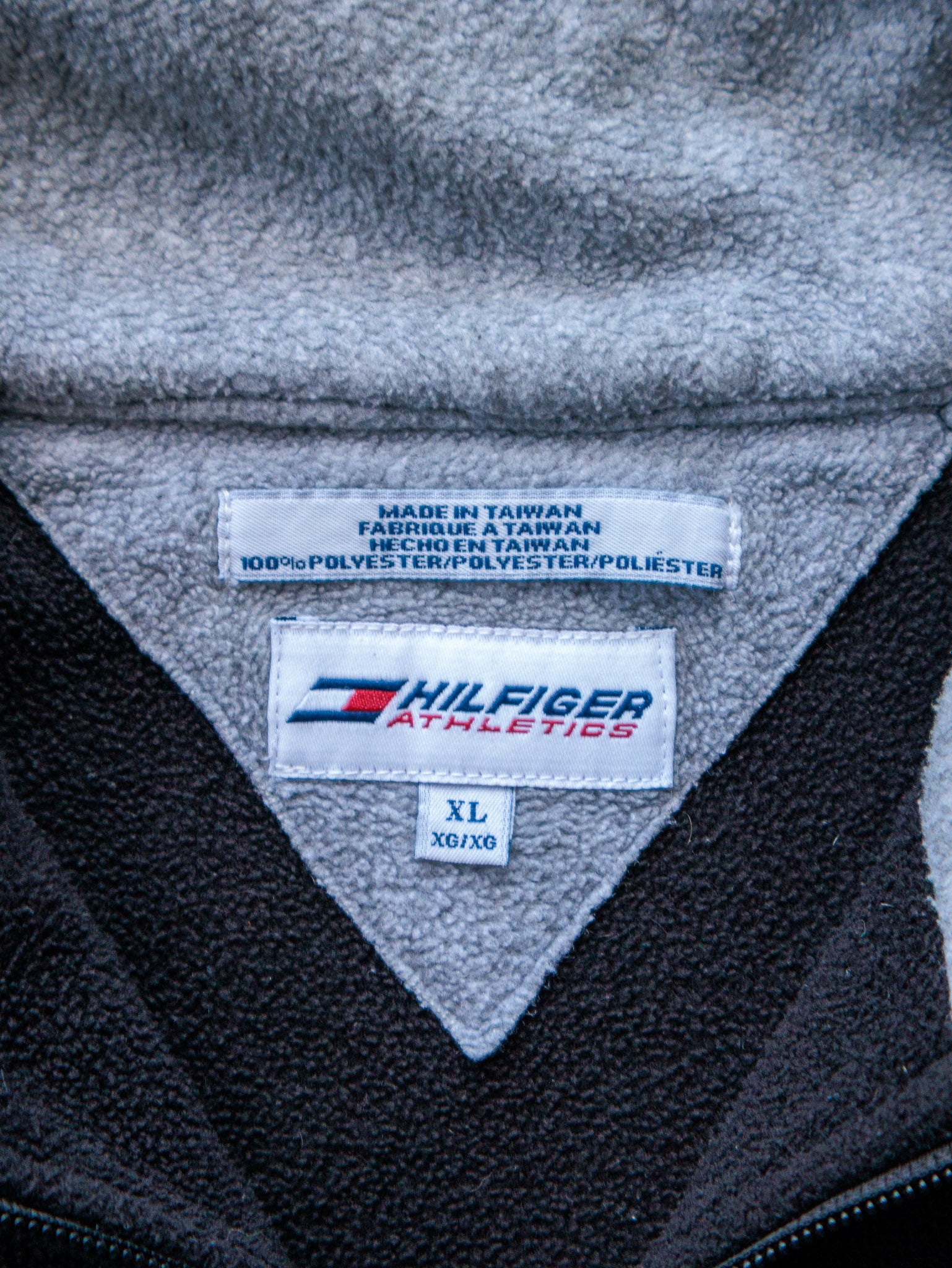 Vintage 90s Tommy Hilfiger Quarter Zip Fleece Sweatshirt (XL)